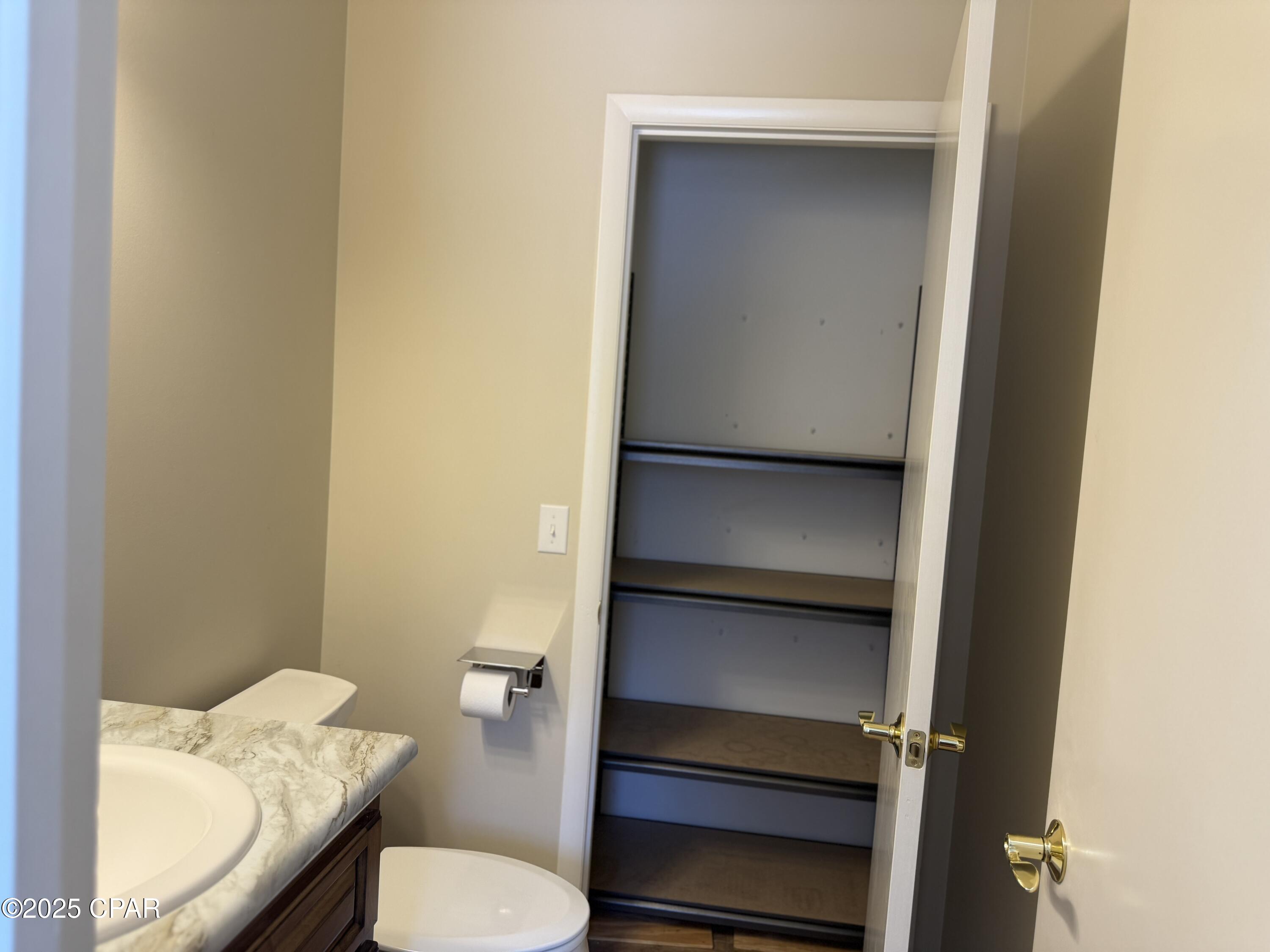 Image 50 For 4527 Red Oak Trace