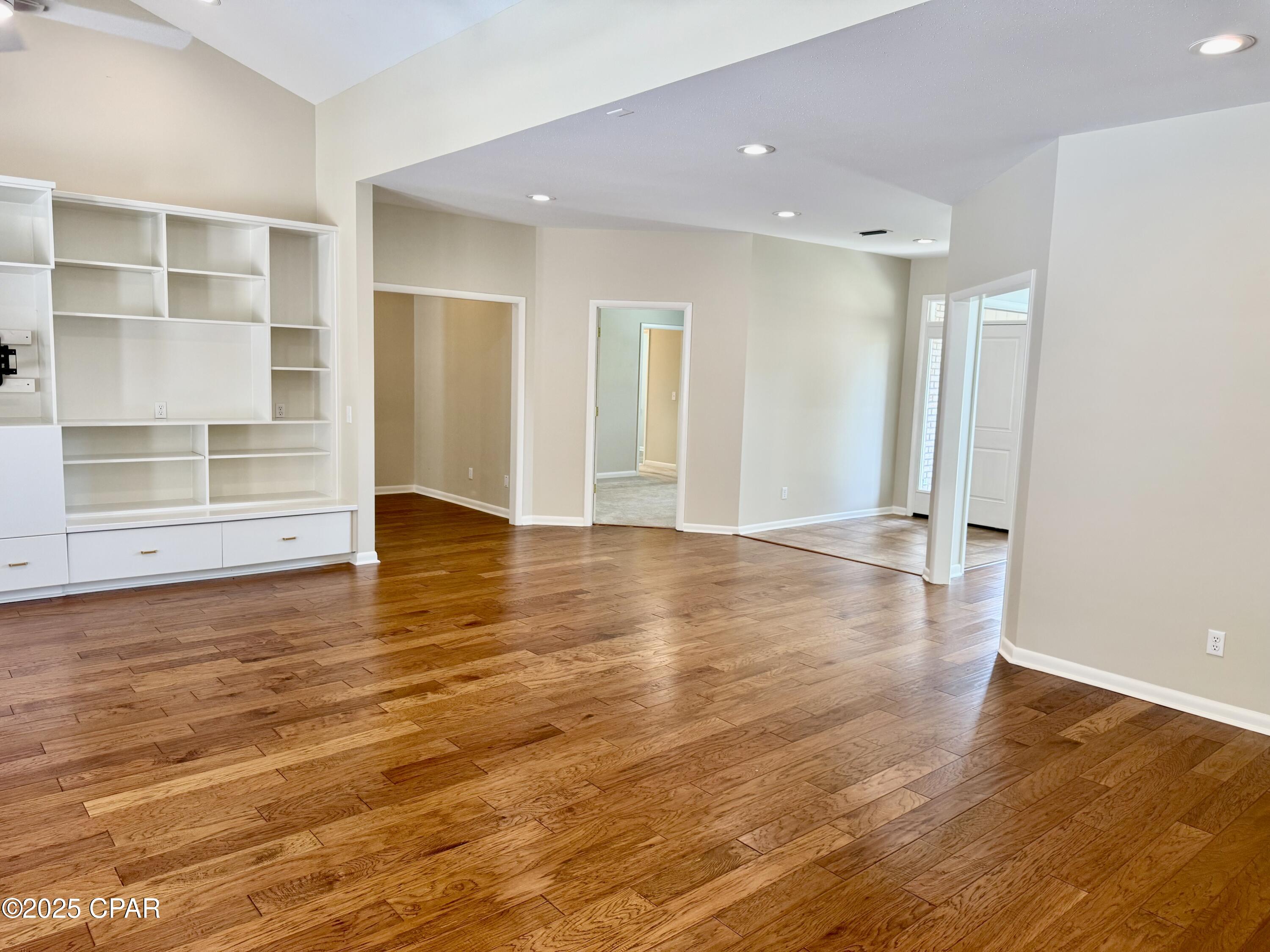 Image 9 For 4527 Red Oak Trace