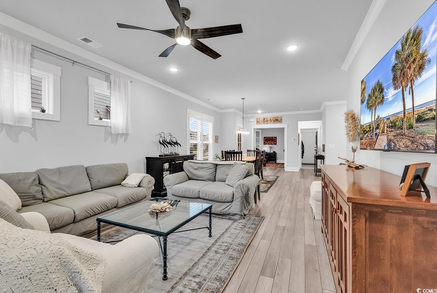 6013 Tramonto St.