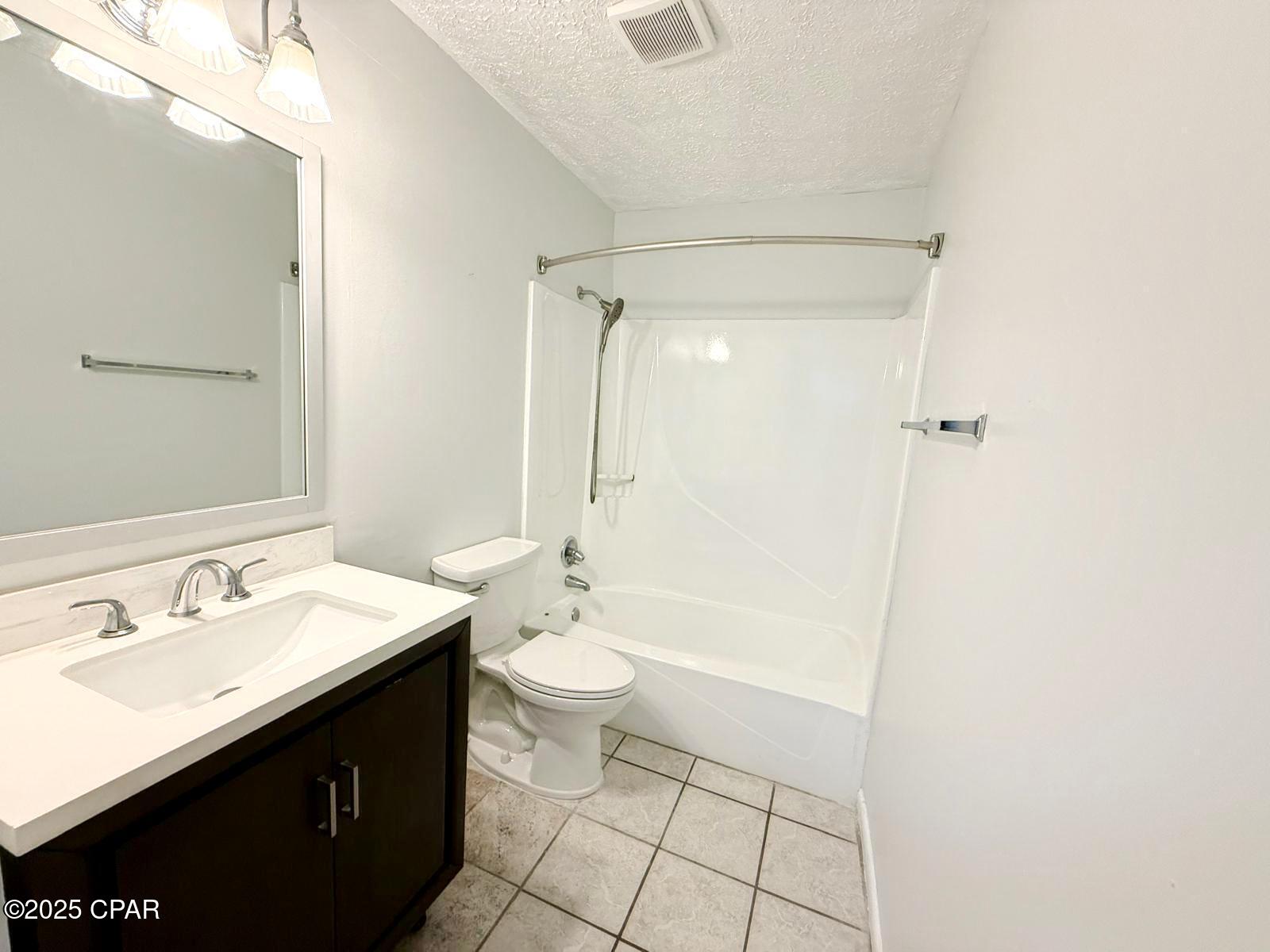 Image 7 For 4113 Holiday Drive 102