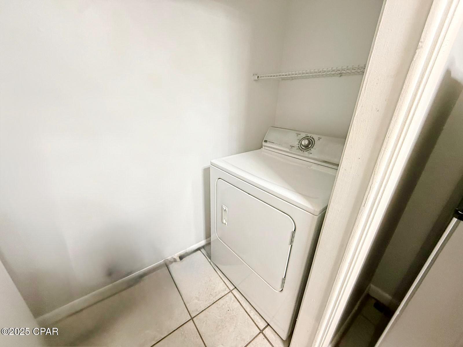 Image 9 For 4113 Holiday Drive 102