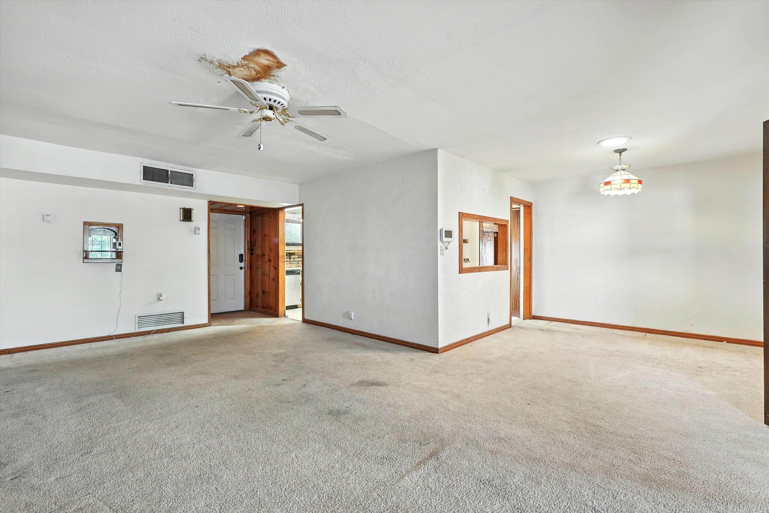 Homes for sale in Alamogordo, NM | 909 Cedar Ave, Alamogordo, NM 88310 | MLS# 1091092