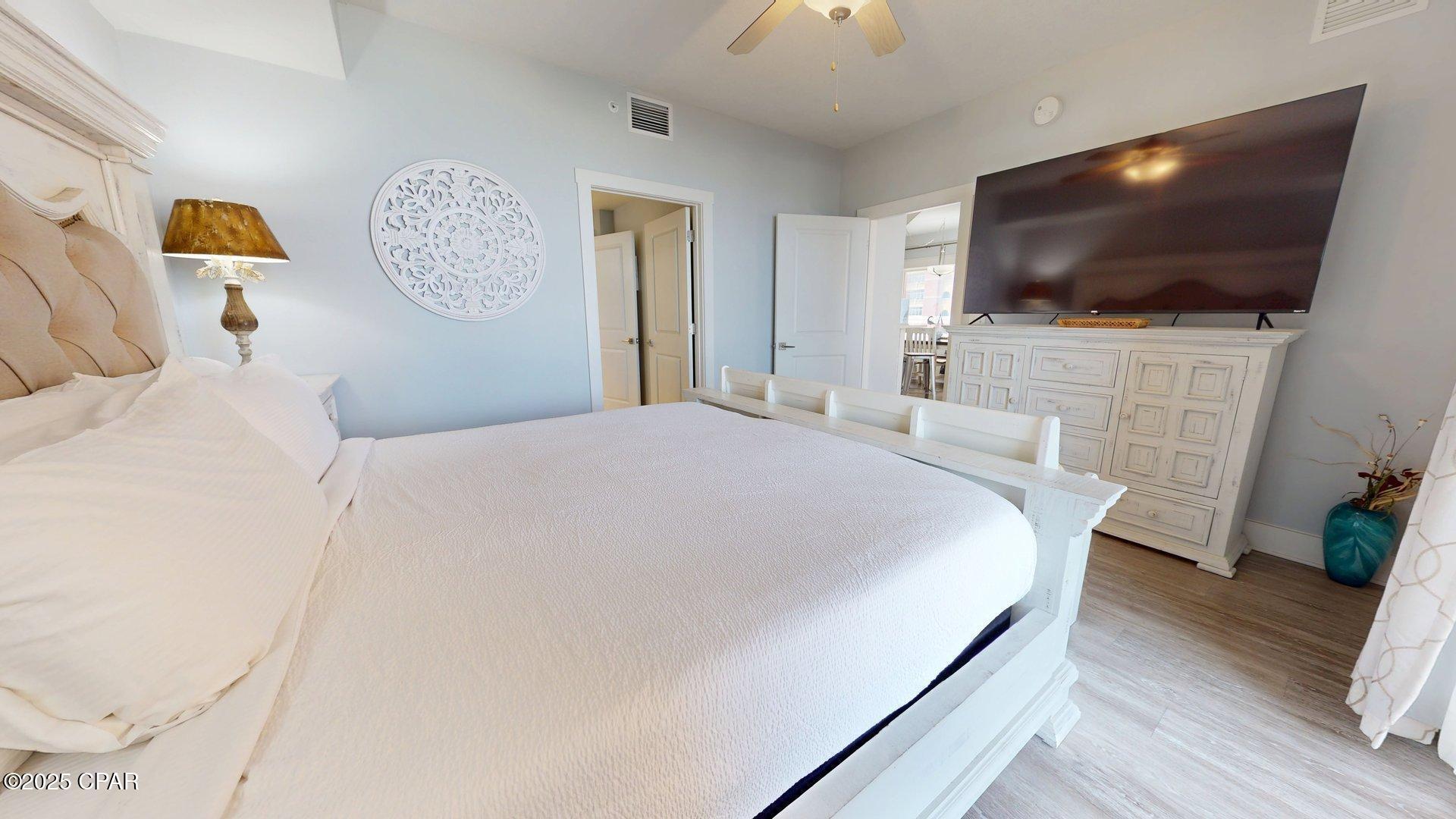 Image 25 For 15928 Front Beach Road 3-701