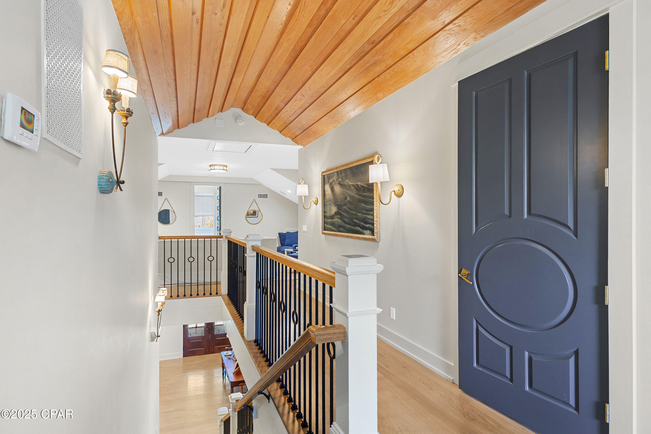 Listing photo id 28 for 50 Camellia Street