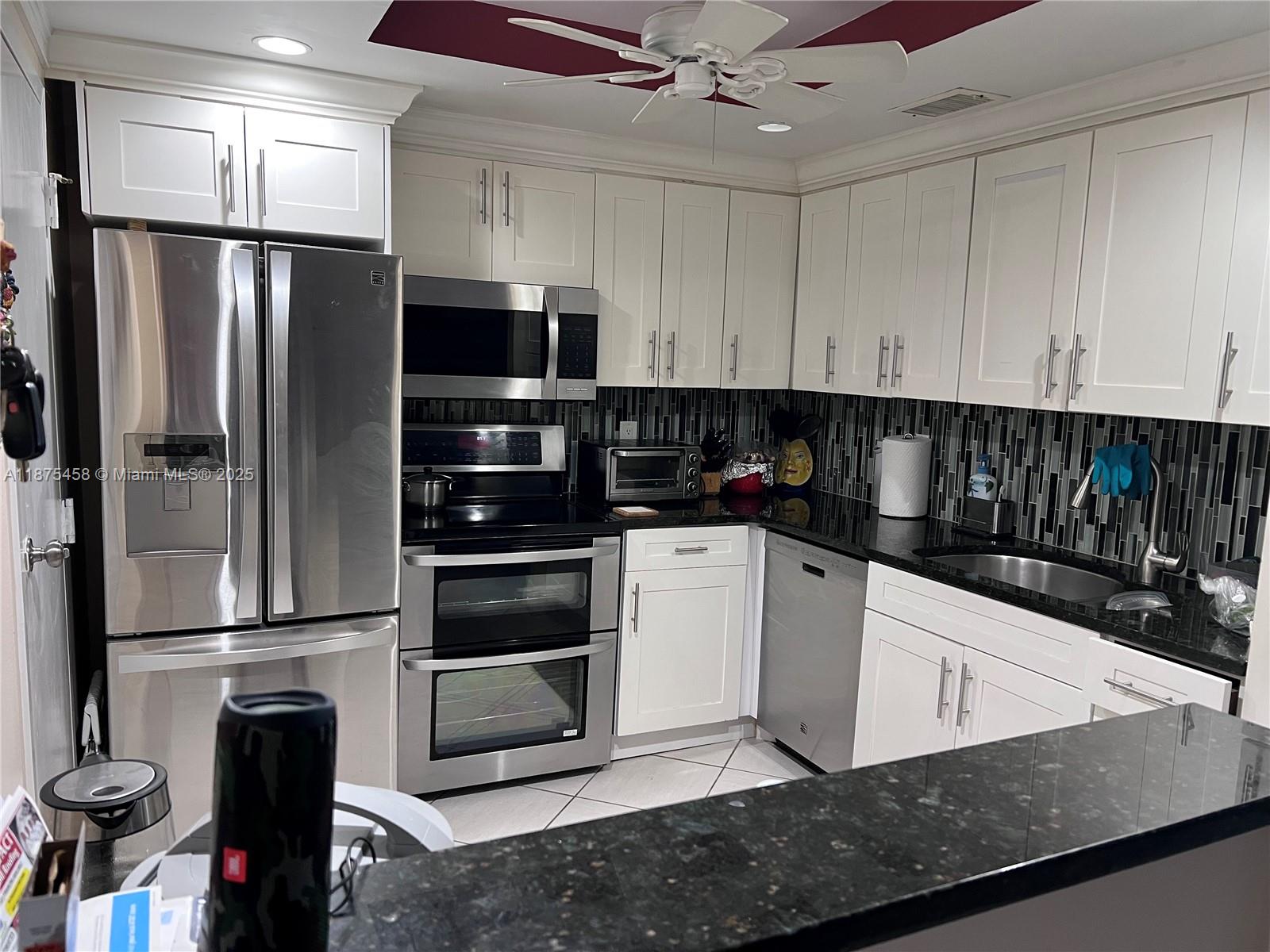 Plantation Place Condo