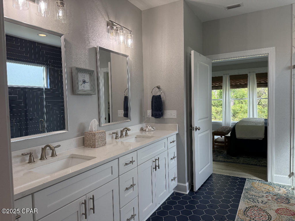 Image 17 For 332 Royal Tern Court