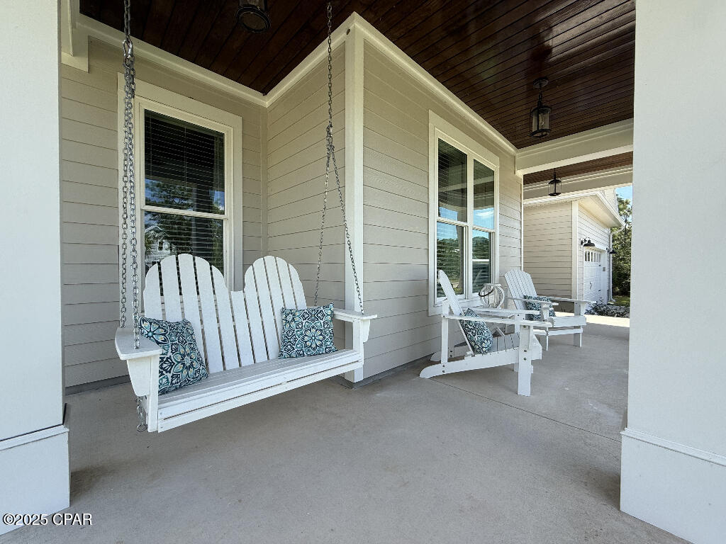 Image 4 For 332 Royal Tern Court