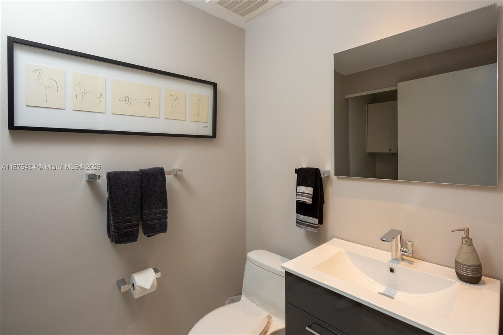 901 Brickell Key Blvd #509, Miami FL 33131
