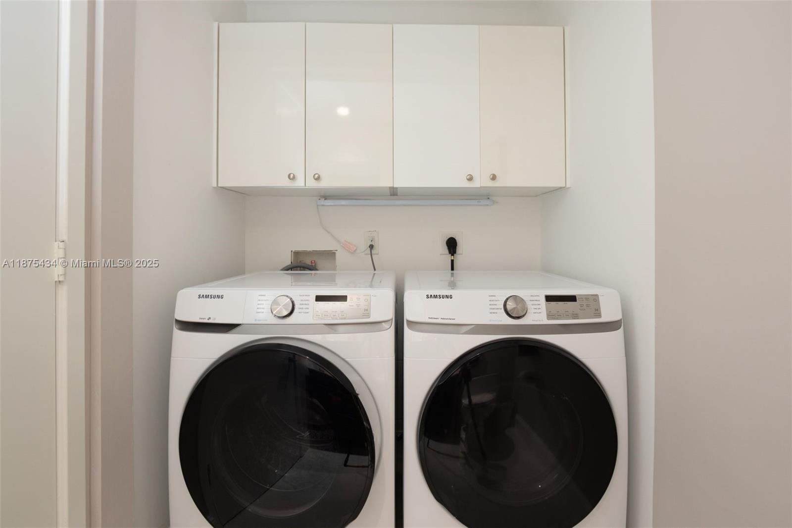 901 Brickell Key Blvd #509, Miami FL 33131