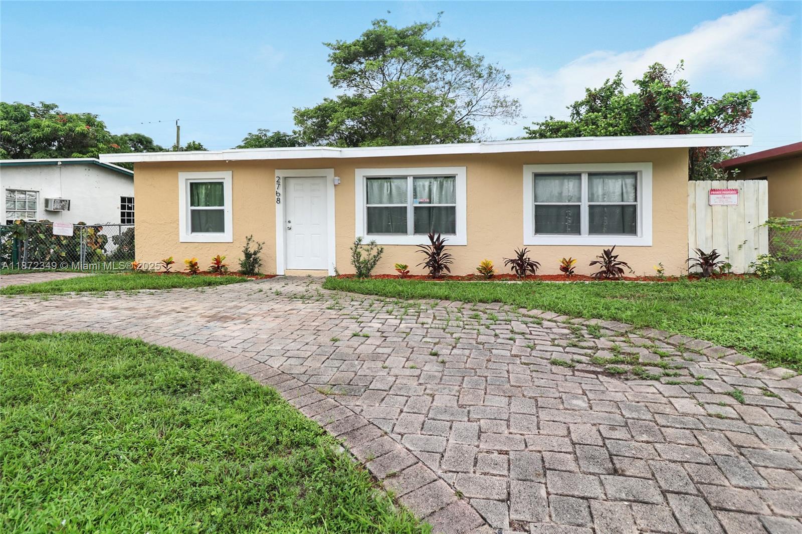 33-48-42 E 50 Of W 100 Of