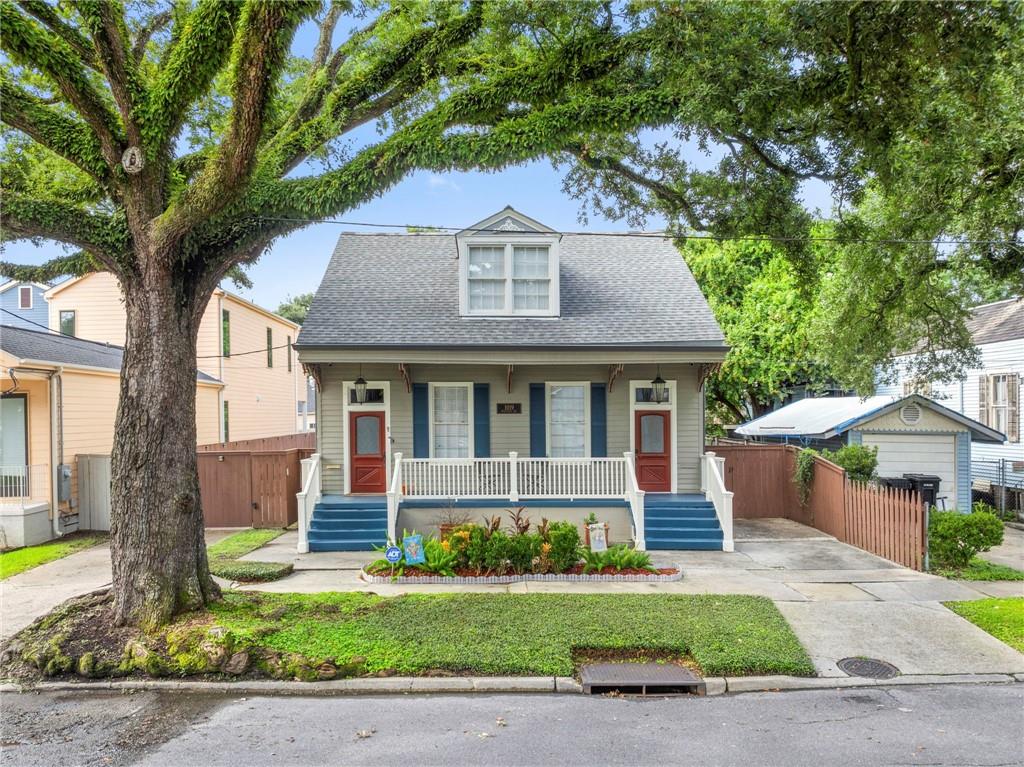 1019 OPELOUSAS Avenue