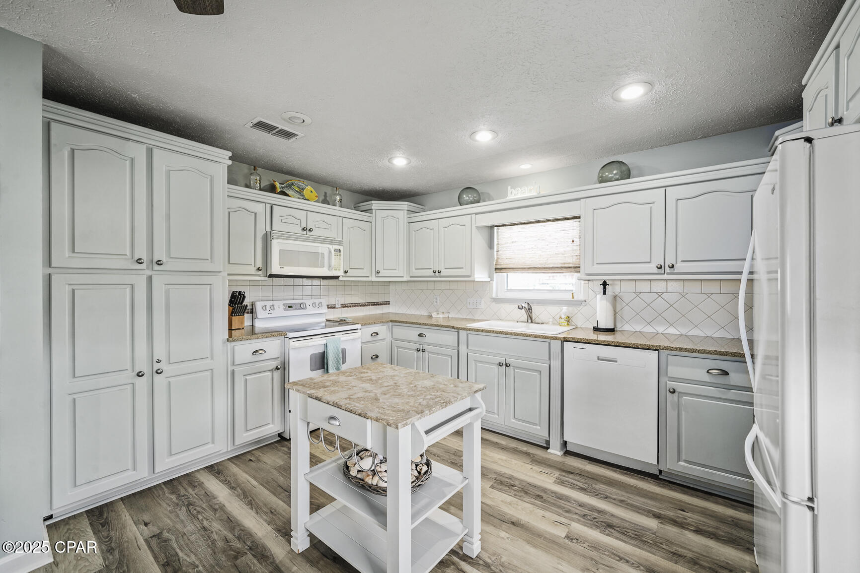 Image 12 For 8184 Highway 98