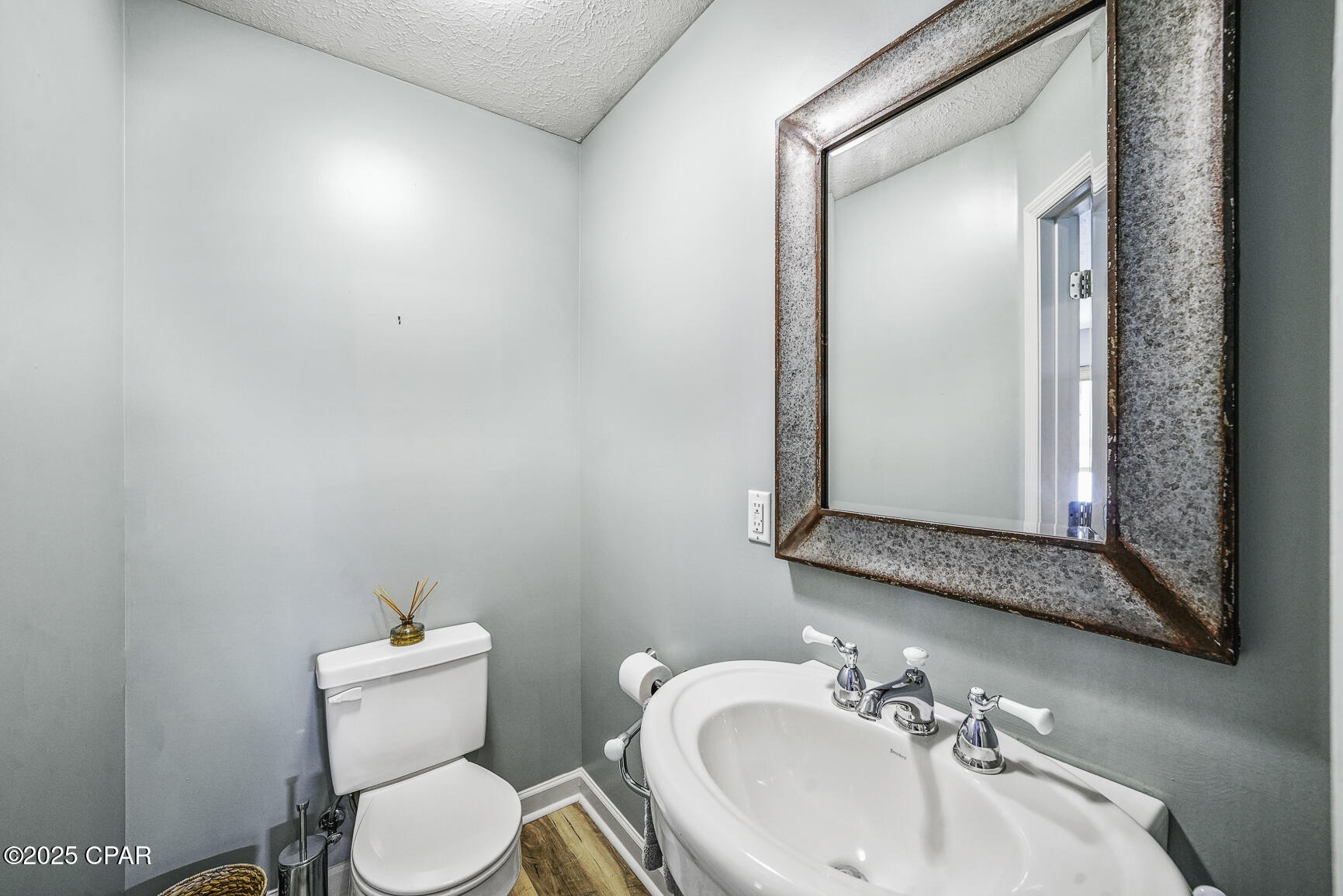 Image 9 For 8184 Highway 98