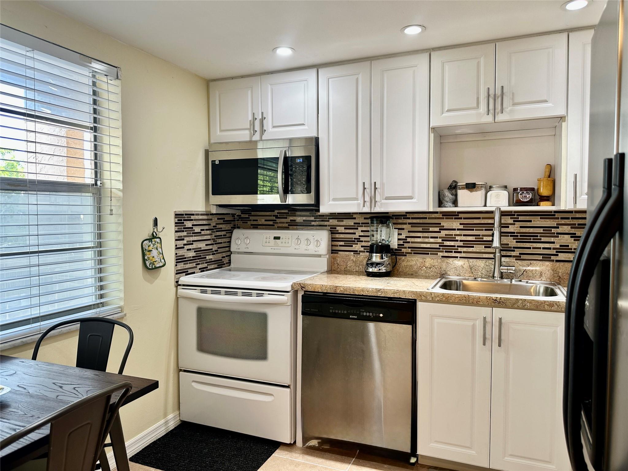 Oriole Golf & Tennis Club