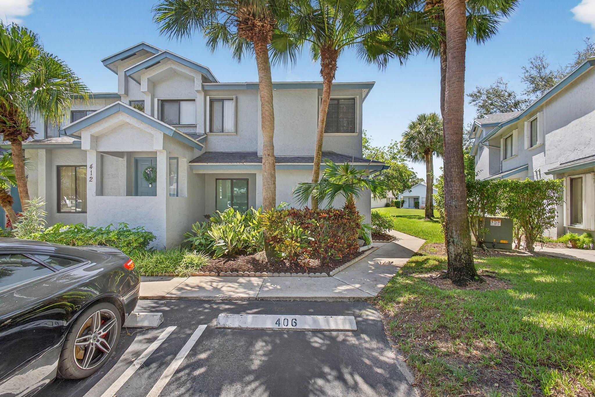 Homes for sale in Greenacres, FL | 406 Harbour Pointe Way, Greenacres, FL 33413 | MLS# R11122534