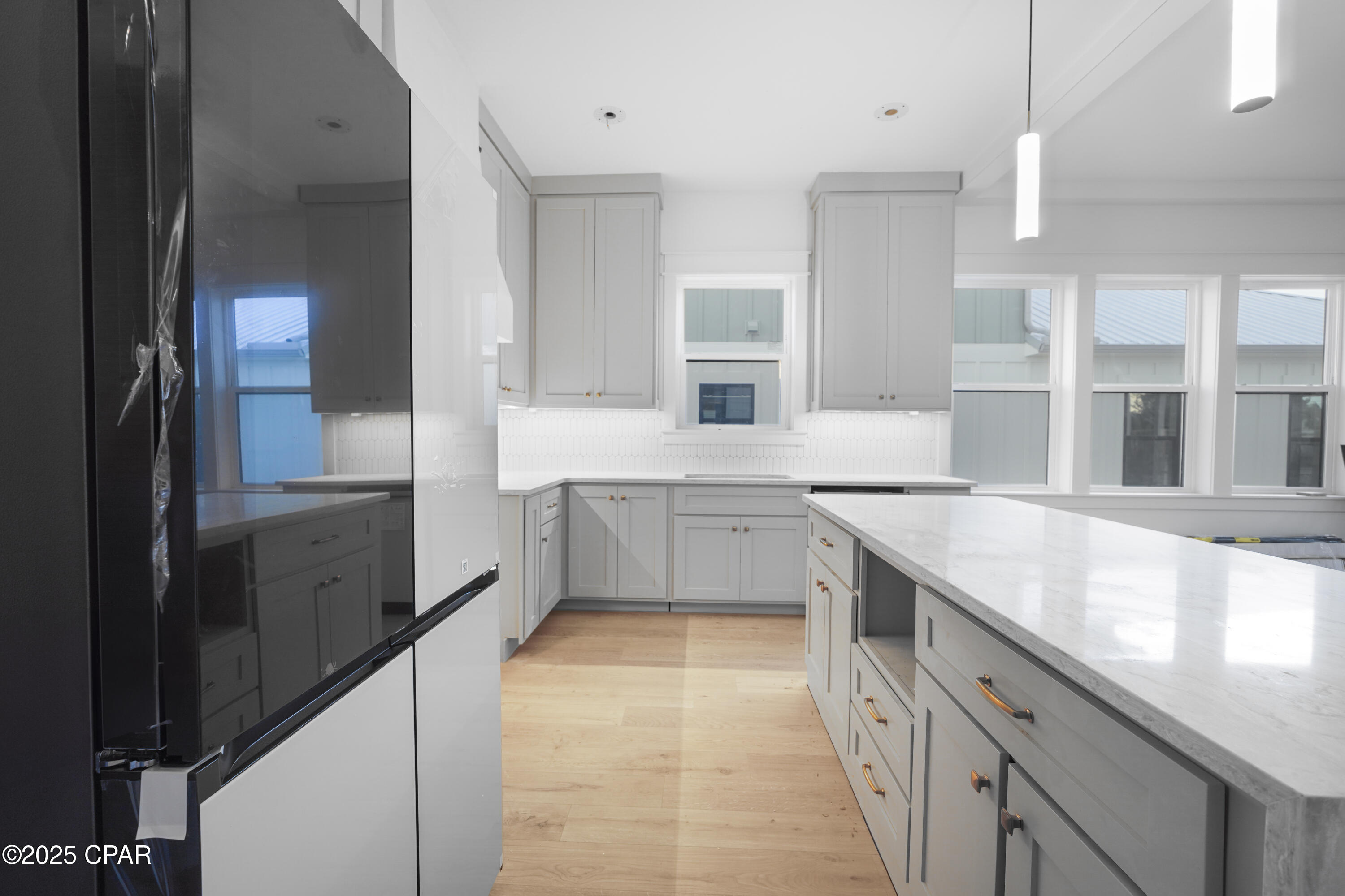 Image 3 For 21513 Pompano Avenue