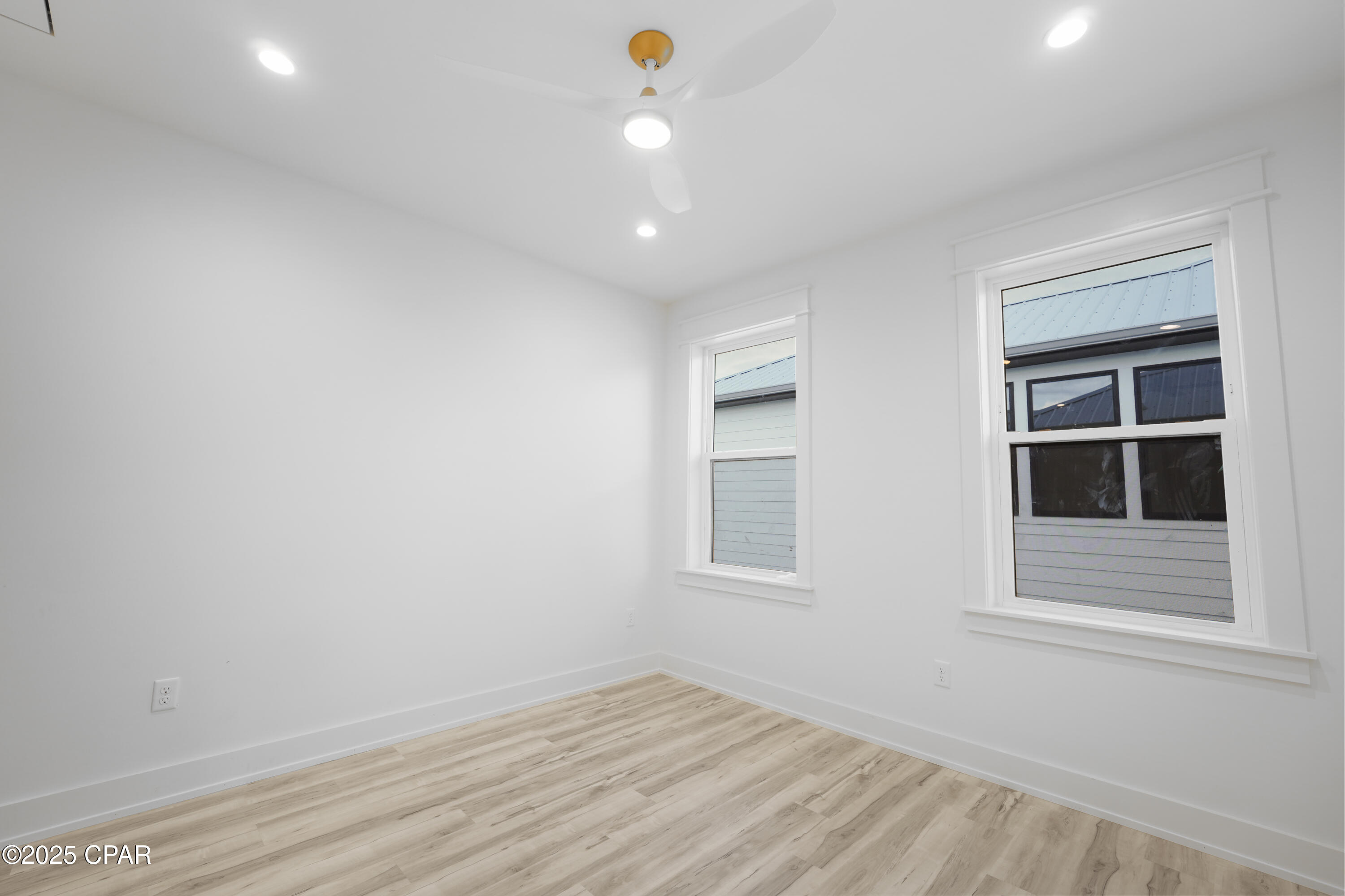 Image 41 For 21513 Pompano Avenue