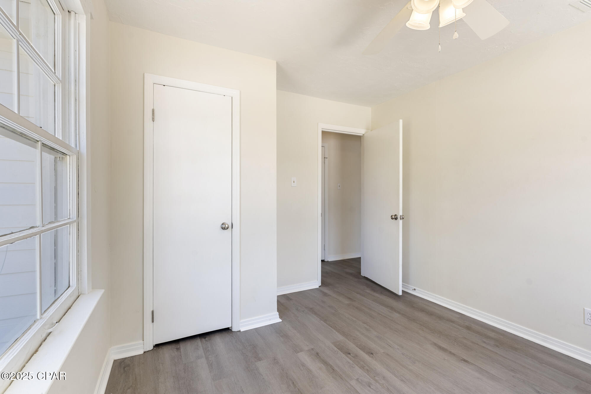 Image 18 For 609 Sea Breeze Drive