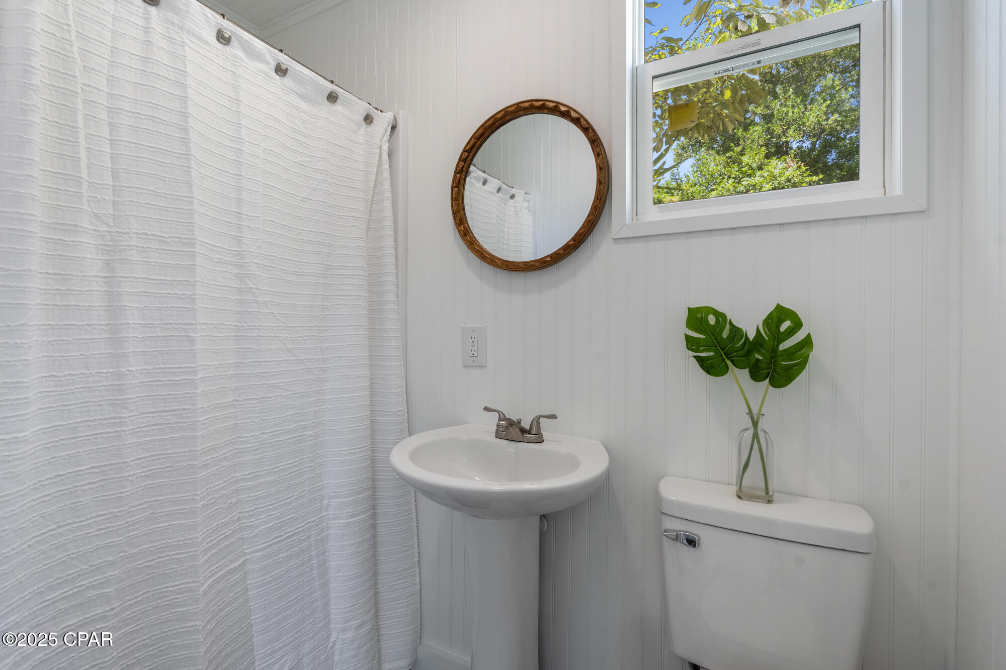 Image 22 For 609 Sea Breeze Drive