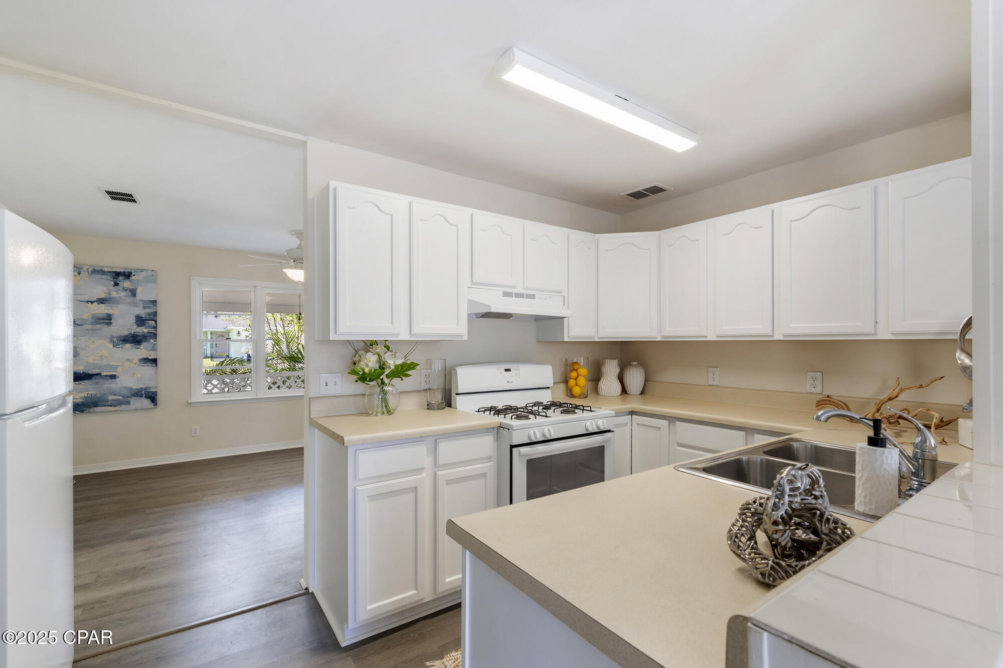 Image 25 For 609 Sea Breeze Drive