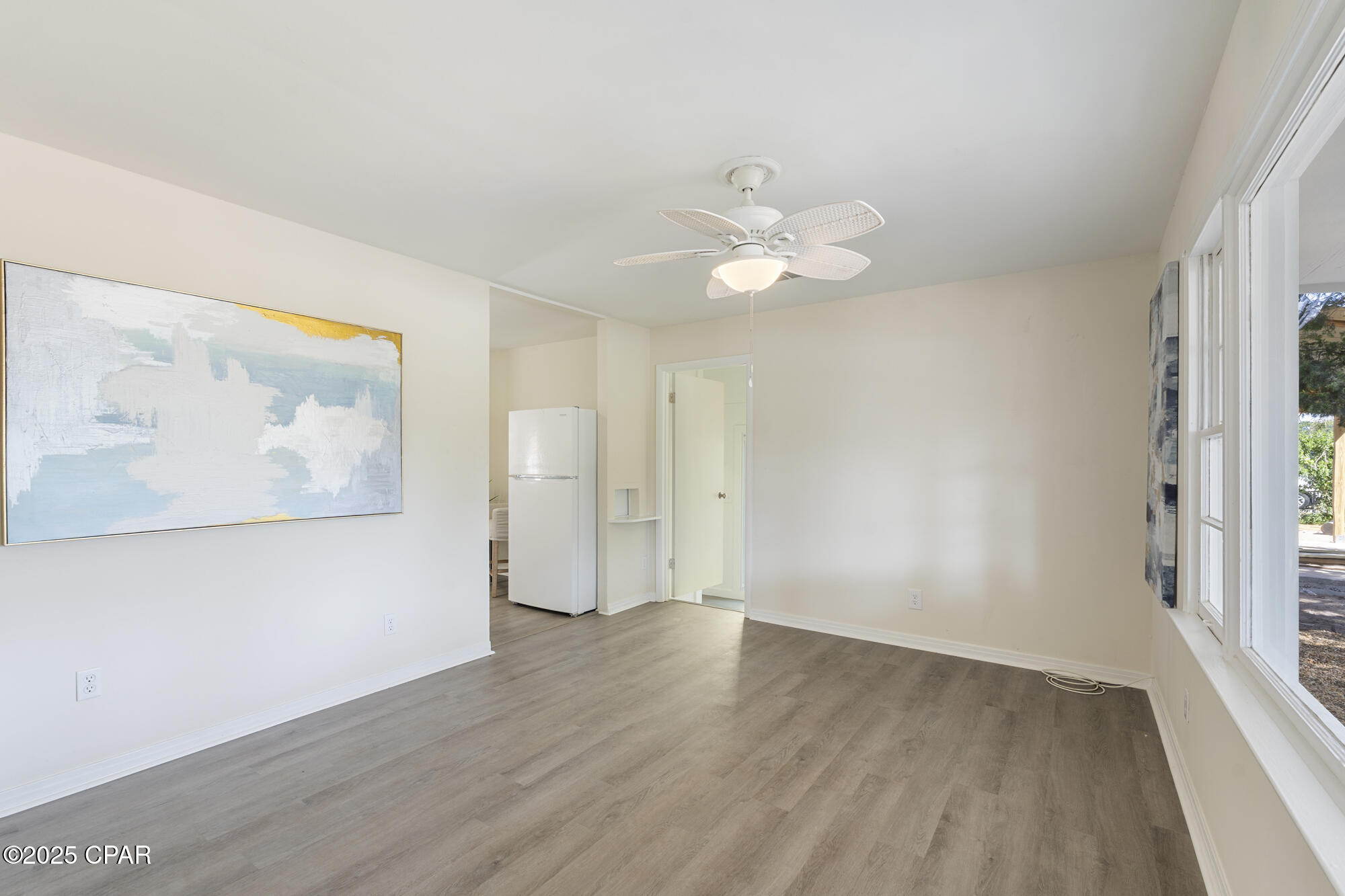 Image 9 For 609 Sea Breeze Drive