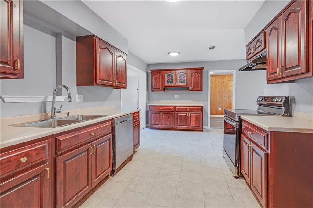 Homes for sale in La Place, LA | 391 Highland Dr, La Place, LA 70068 | MLS# 2520795