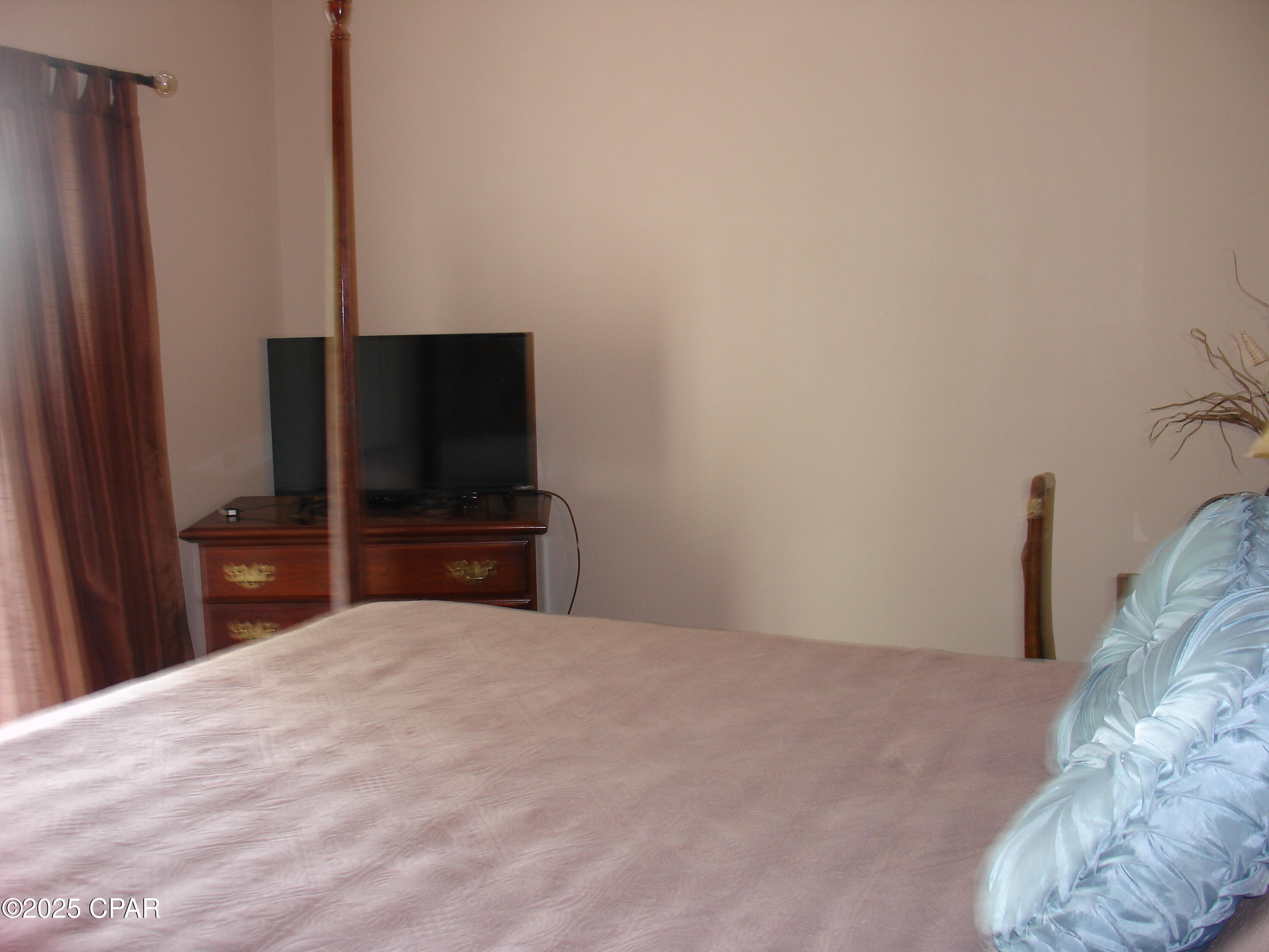 Image 17 For 6212 Lagoon Drive