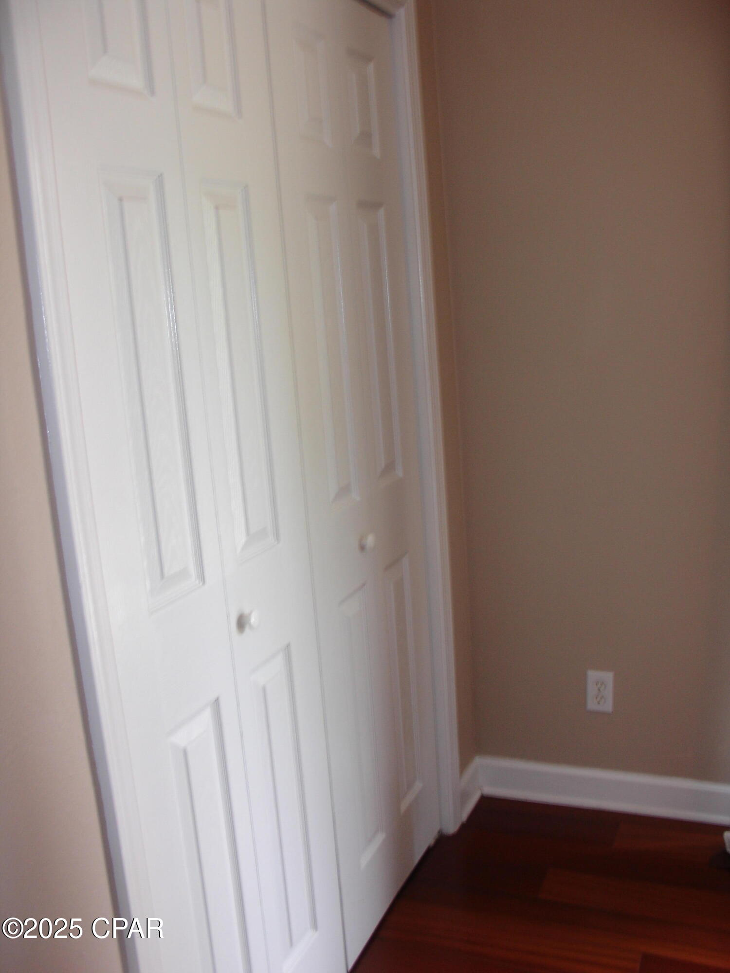 Image 18 For 6212 Lagoon Drive