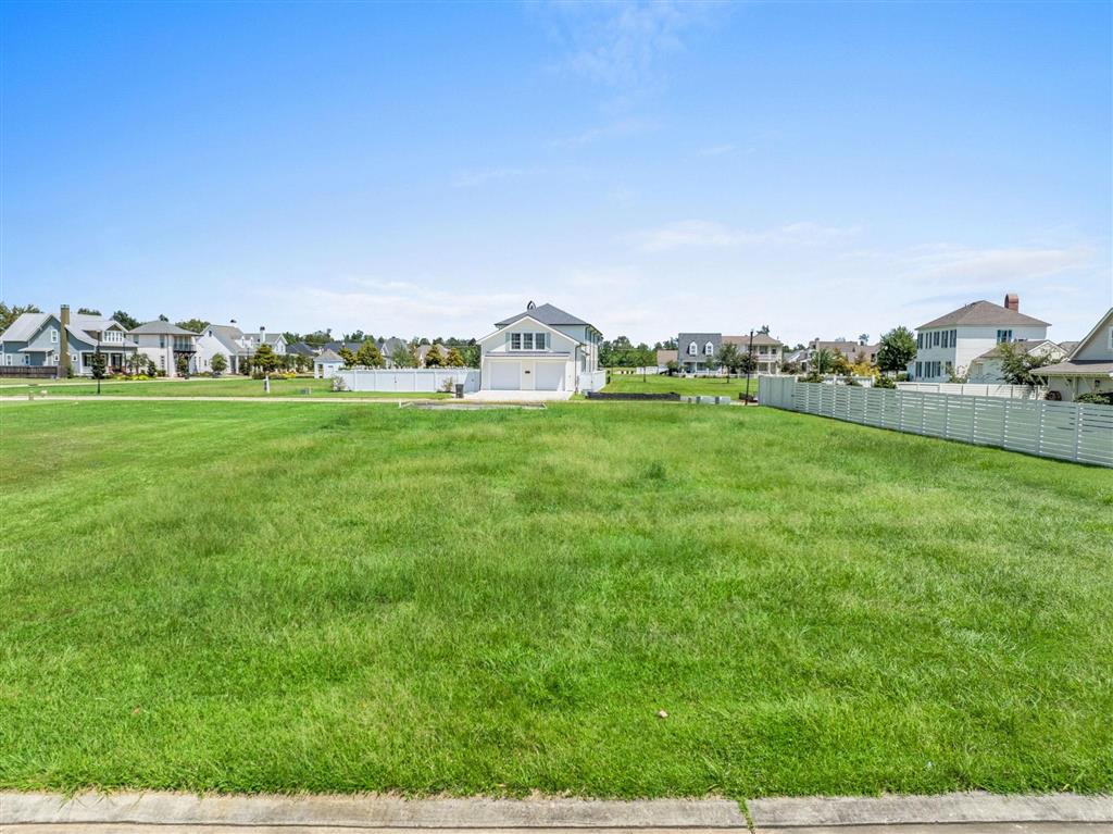 1206 St Anne Avenue — photo 3