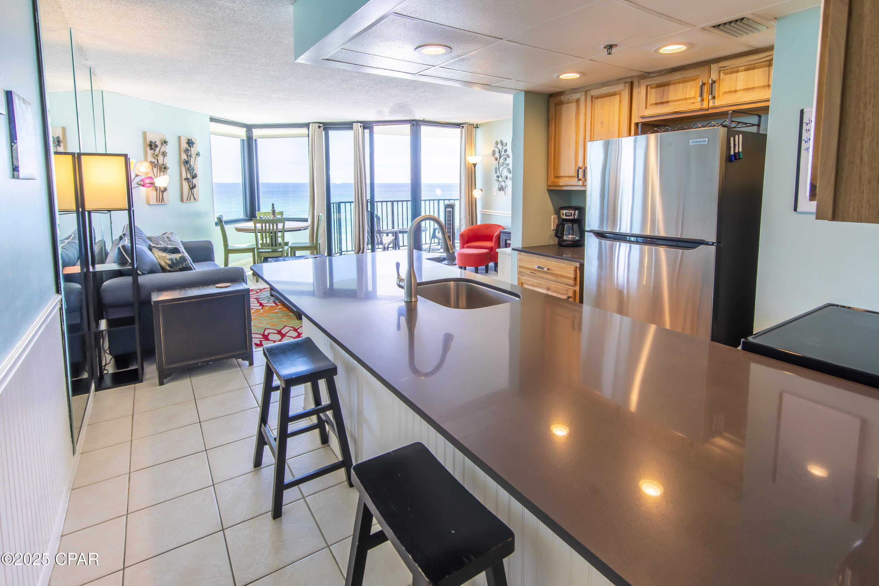 Image 11 For 9850 Thomas Drive 704e