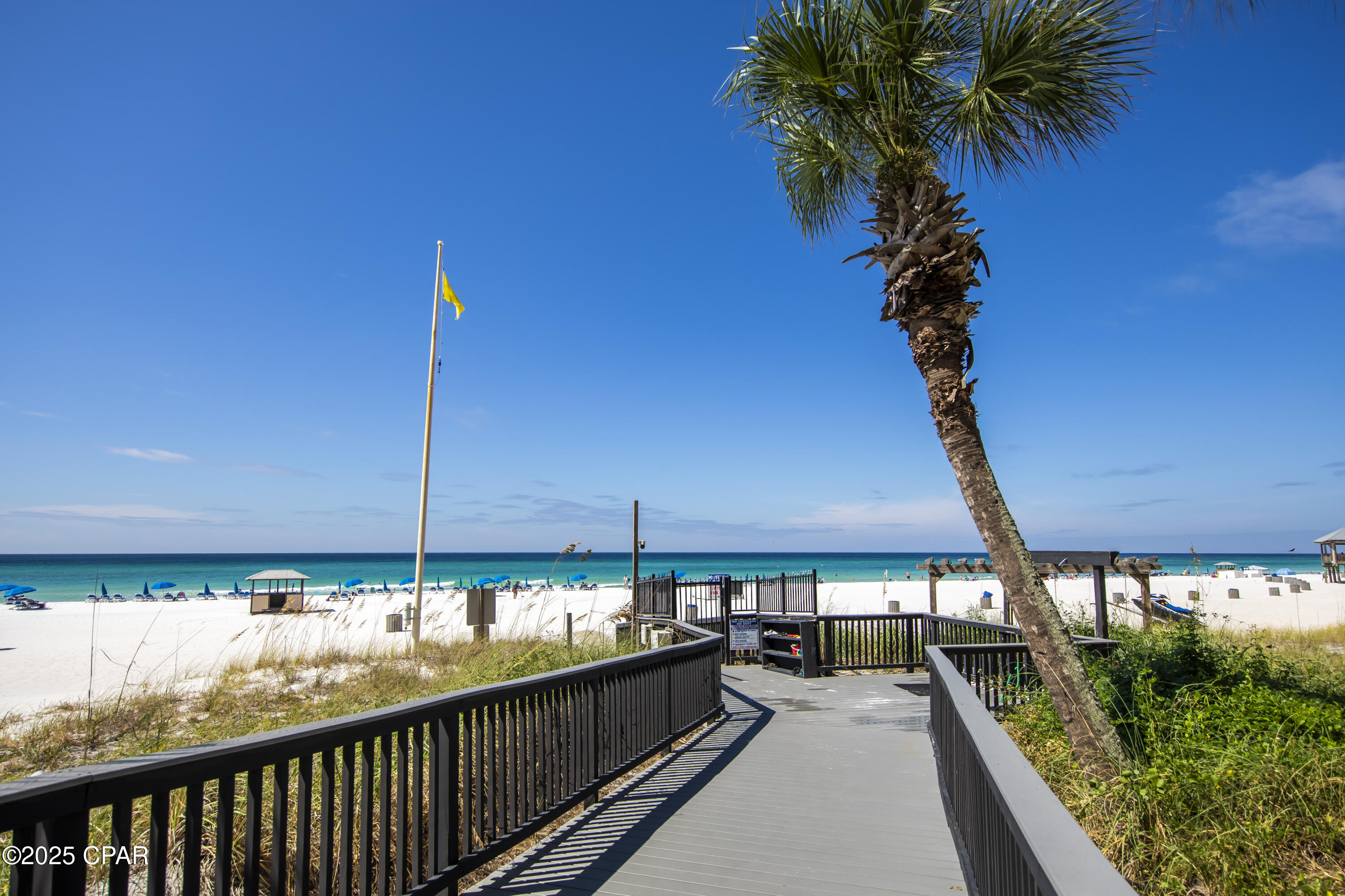 Image 17 For 9850 Thomas Drive 704e