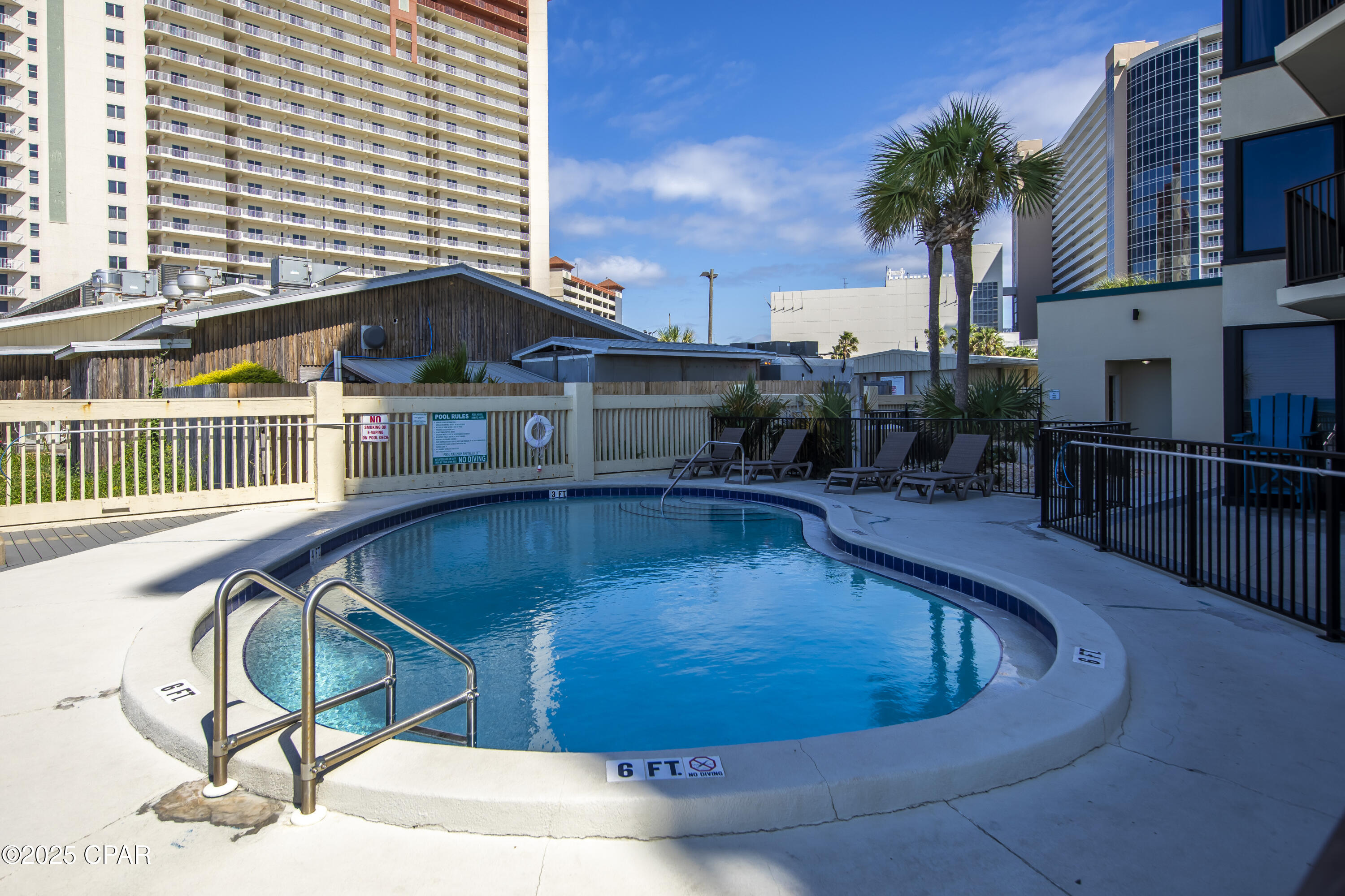 Image 21 For 9850 Thomas Drive 704e