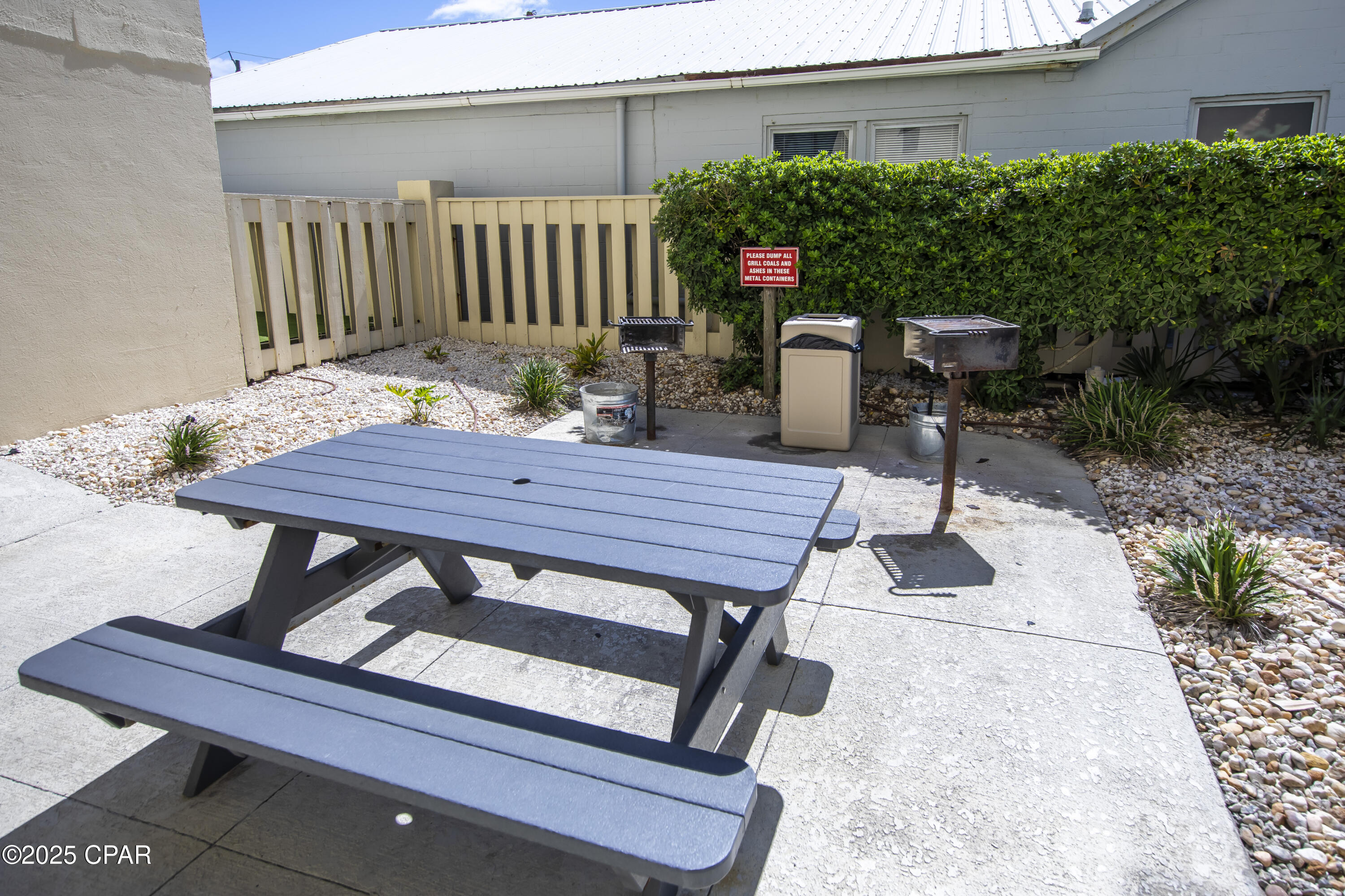 Image 23 For 9850 Thomas Drive 704e