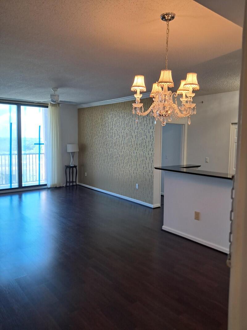 Tower Condo At Cityplace