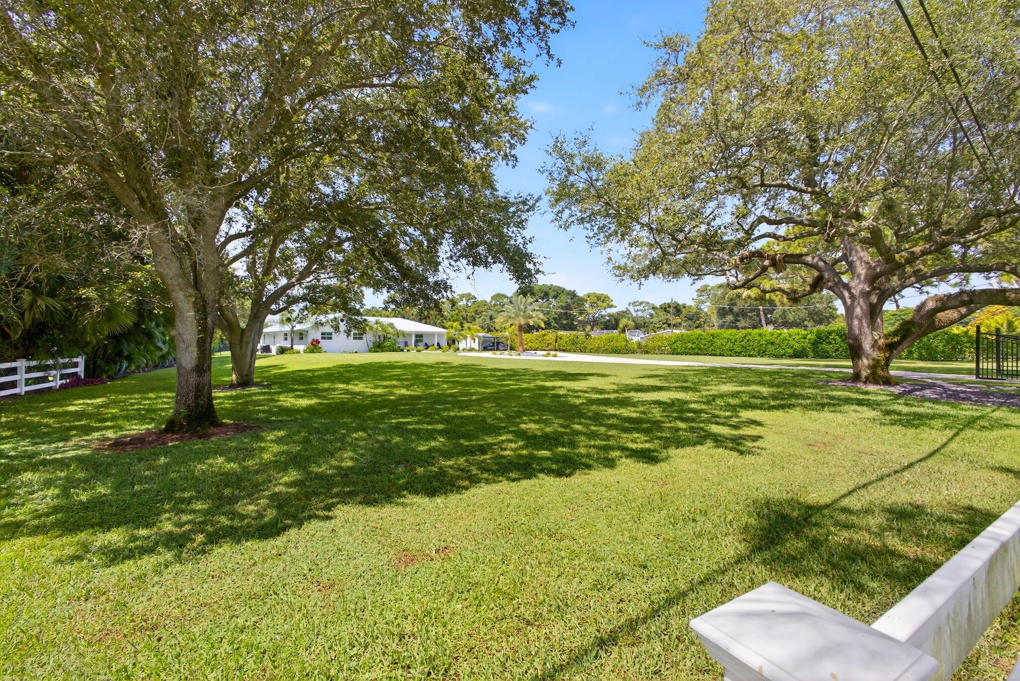 Homes for sale in Palm Beach Gardens, FL | 4628 Square Lake Dr, Palm Beach Gardens, FL 33418 | MLS# R11122620