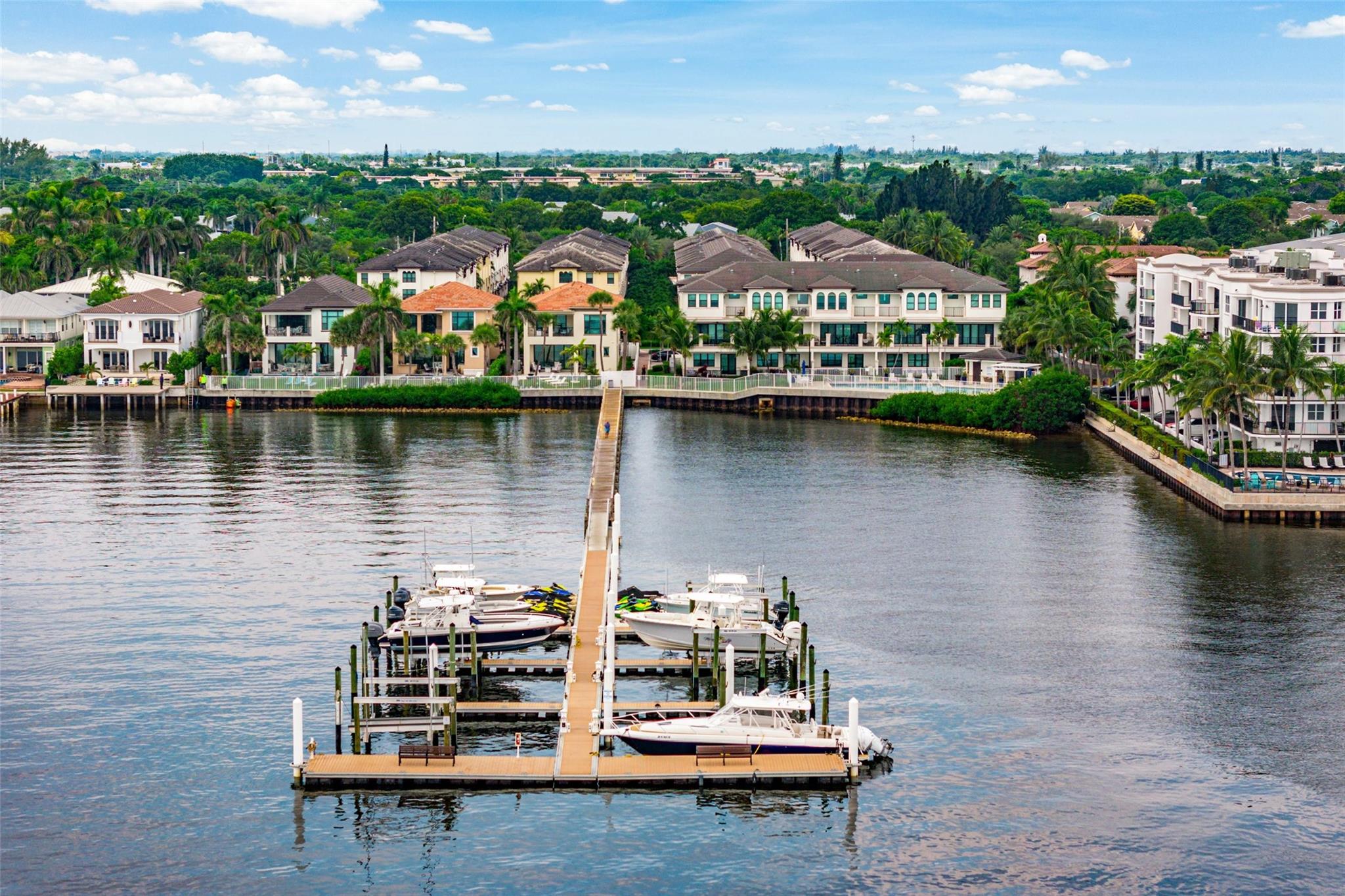 House for Sale in Boynton Beach, FL