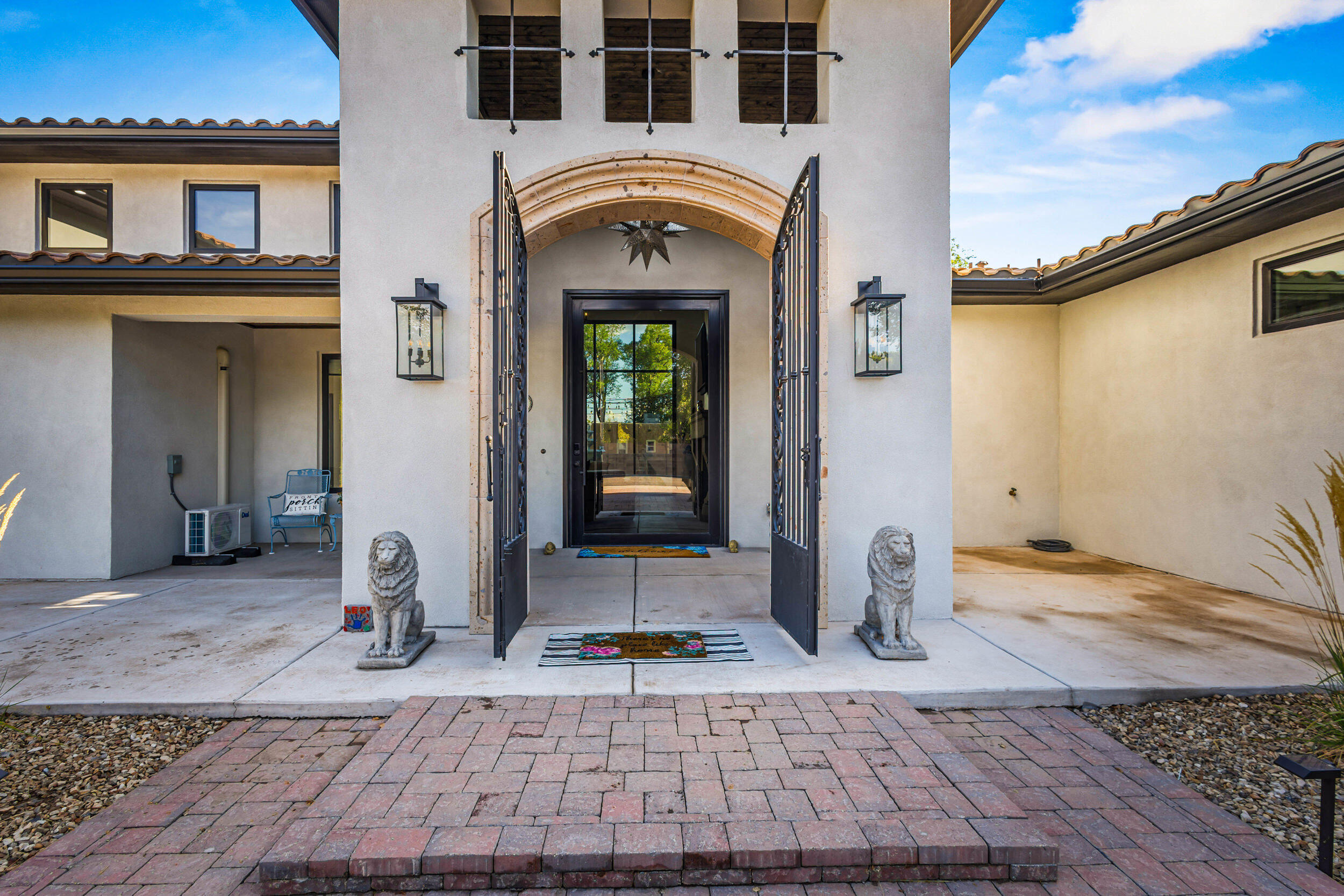 Homes for sale in Albuquerque, NM | 3200 Calle Vigo Nw, Albuquerque, NM 87104 | MLS# 1091135