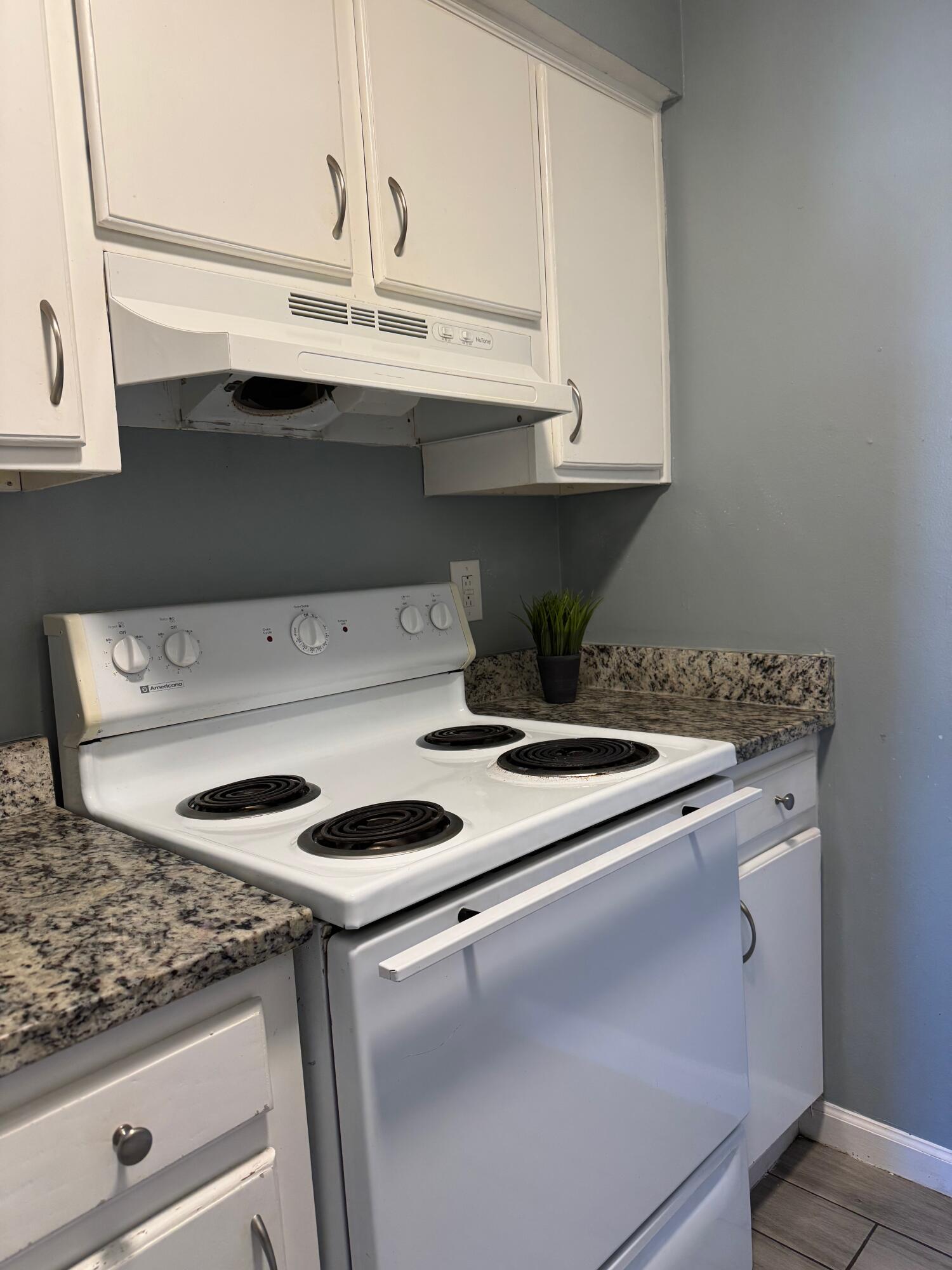 Homes for sale in Albuquerque, NM | 4601 Carlisle Blvd Ne #B4, Albuquerque, NM 87101 | MLS# 1091136