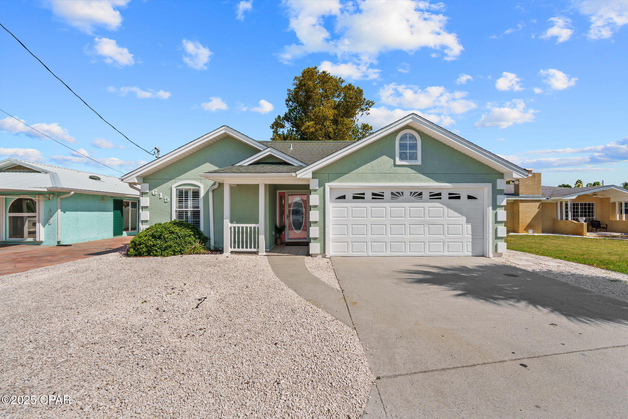 Image 1 For 615 Poinsettia Court