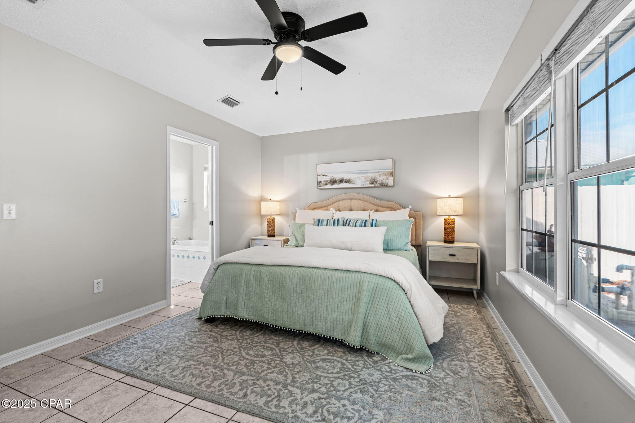 Image 21 For 615 Poinsettia Court