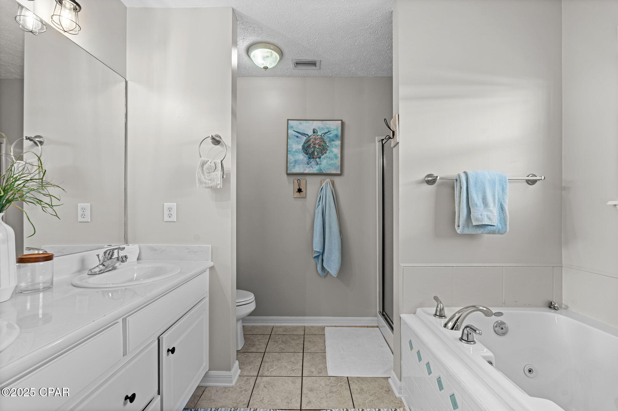 Image 25 For 615 Poinsettia Court