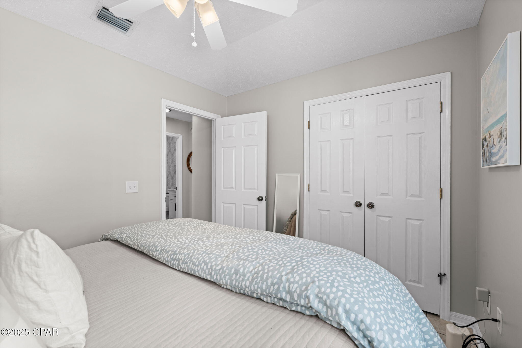 Image 30 For 615 Poinsettia Court