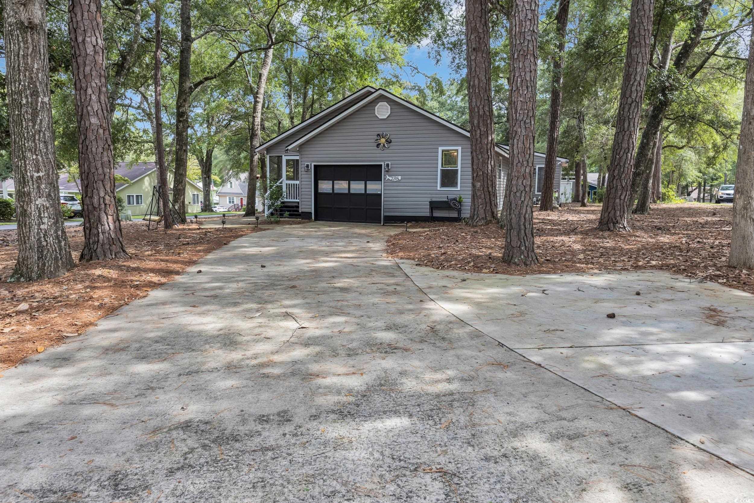2204 Franklin Circle Little River, SC 29566