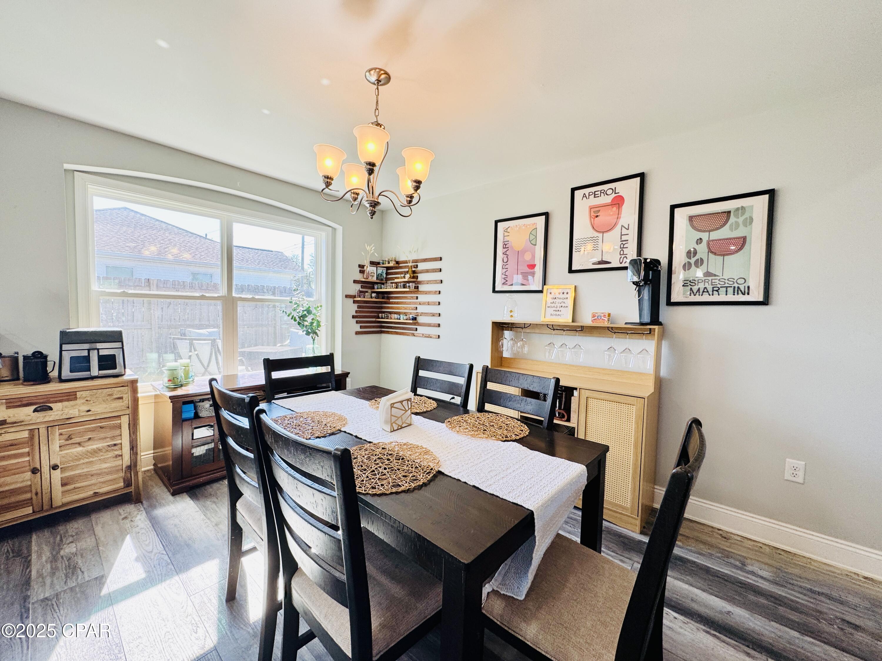 Image 13 For 425 Shadecrest Drive