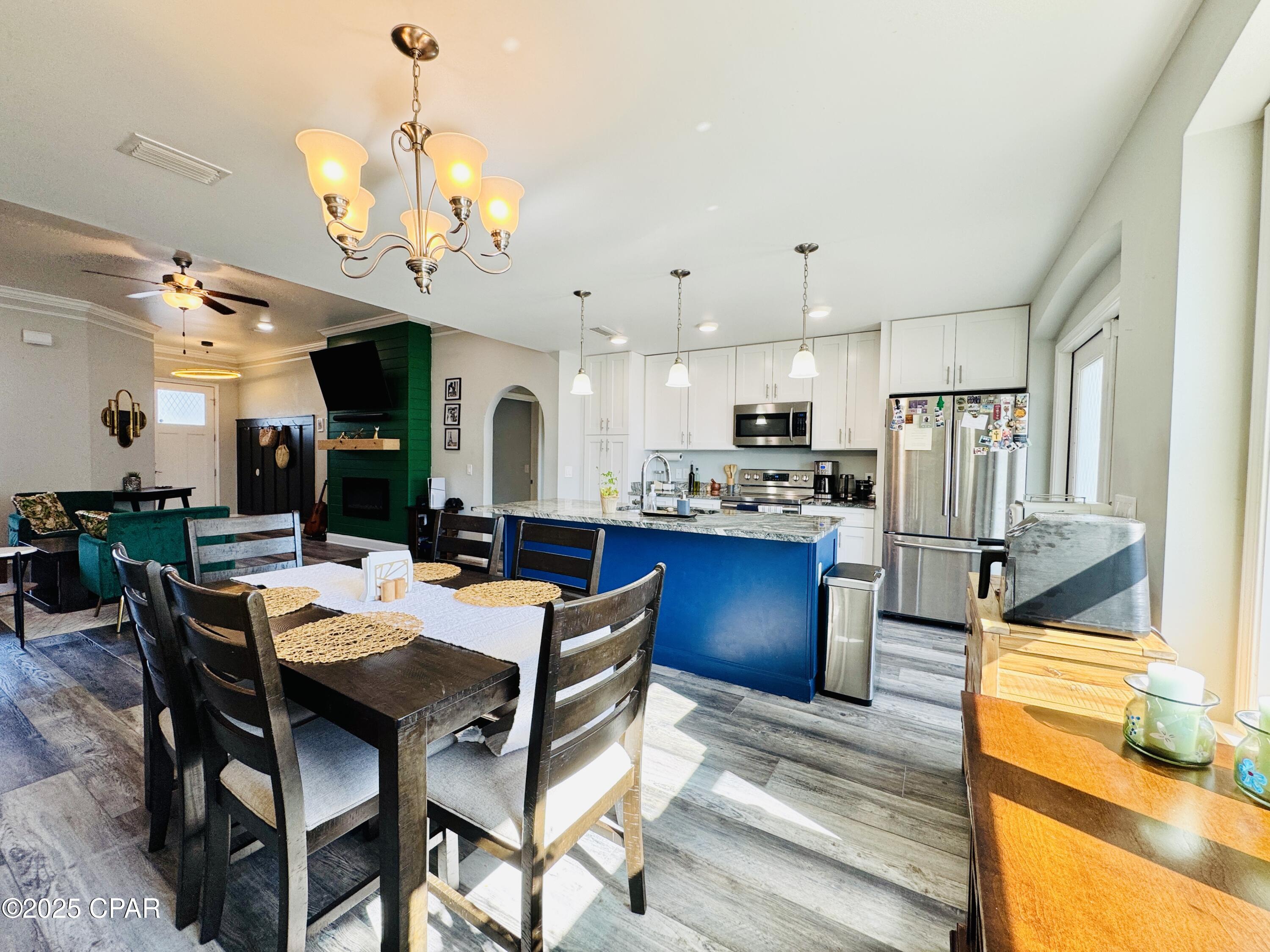 Image 6 For 425 Shadecrest Drive