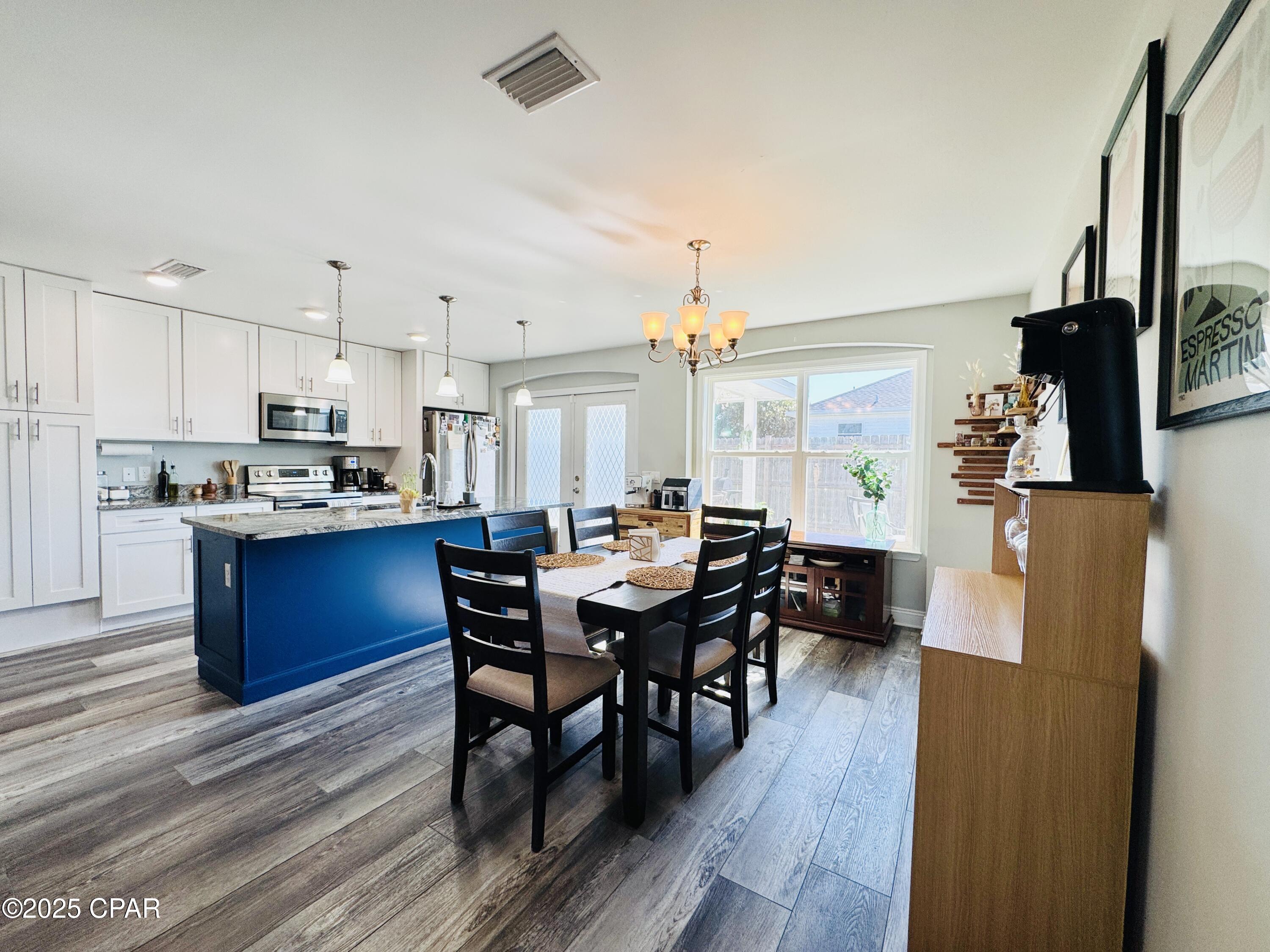 Image 9 For 425 Shadecrest Drive