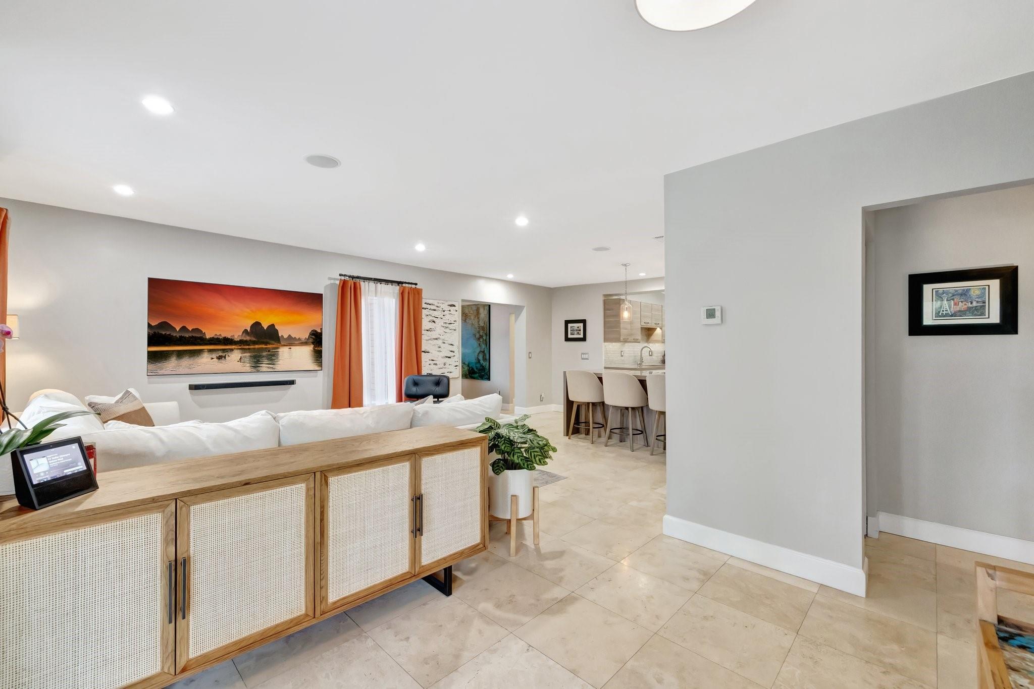 Homes for sale in Wilton Manors, FL | 201 Ne 28th Ct, Wilton Manors, FL 33334 | MLS# F10525943