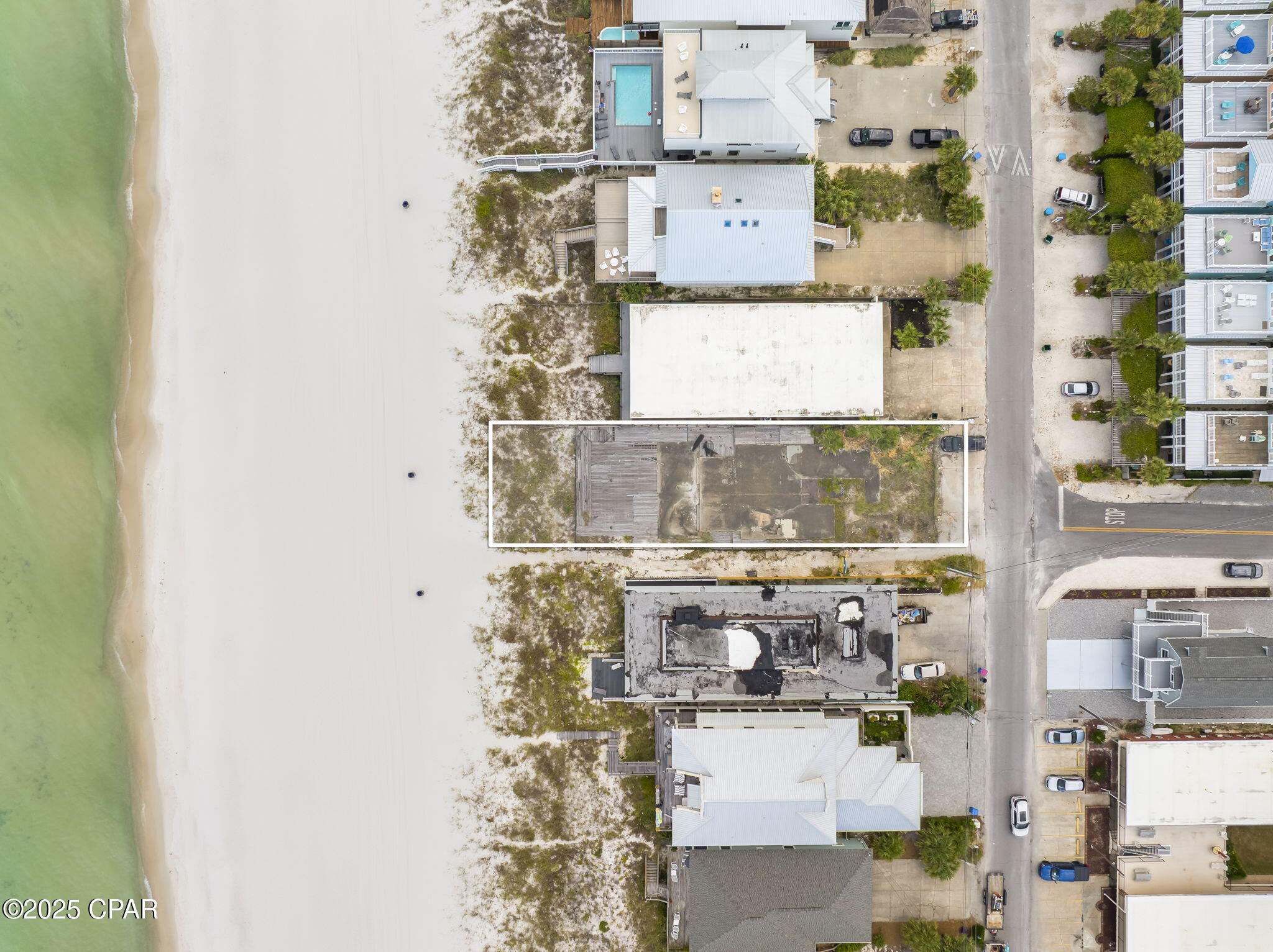 Listing photo id 8 for 5403 Gulf Drive