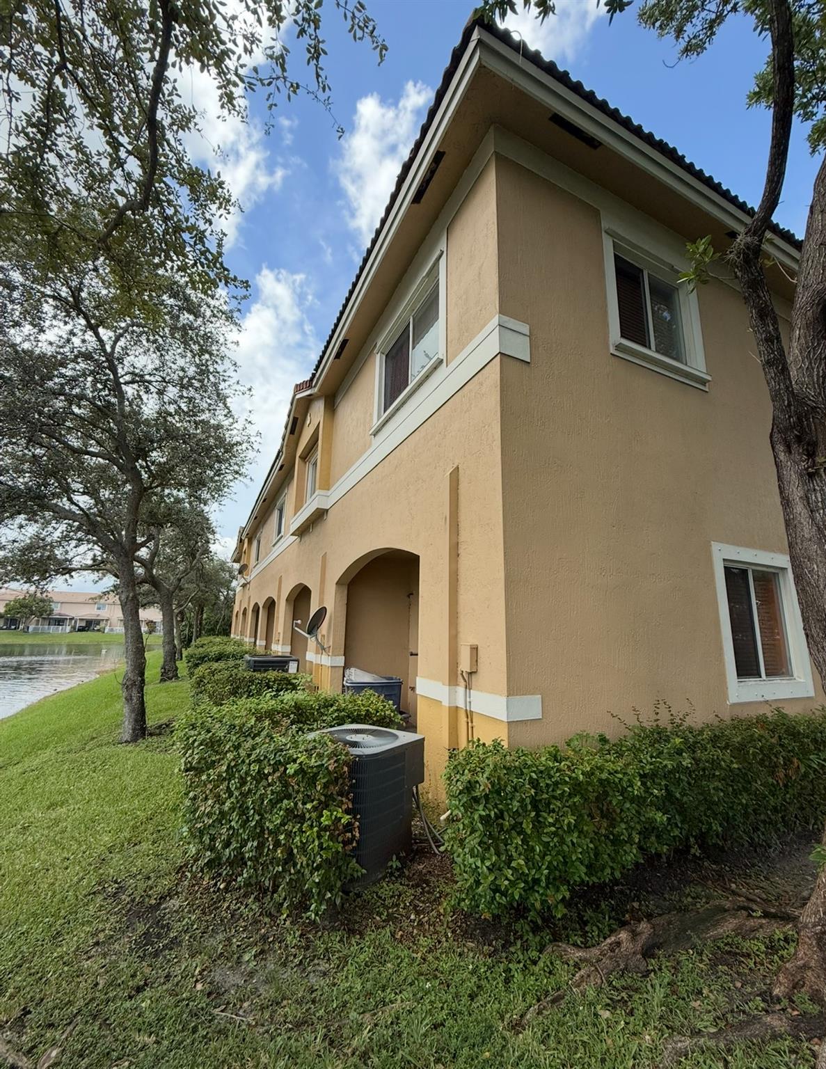 Homes for sale in Tamarac, FL | 8800 Riverside St, Tamarac, FL 33321 | MLS# F10525960