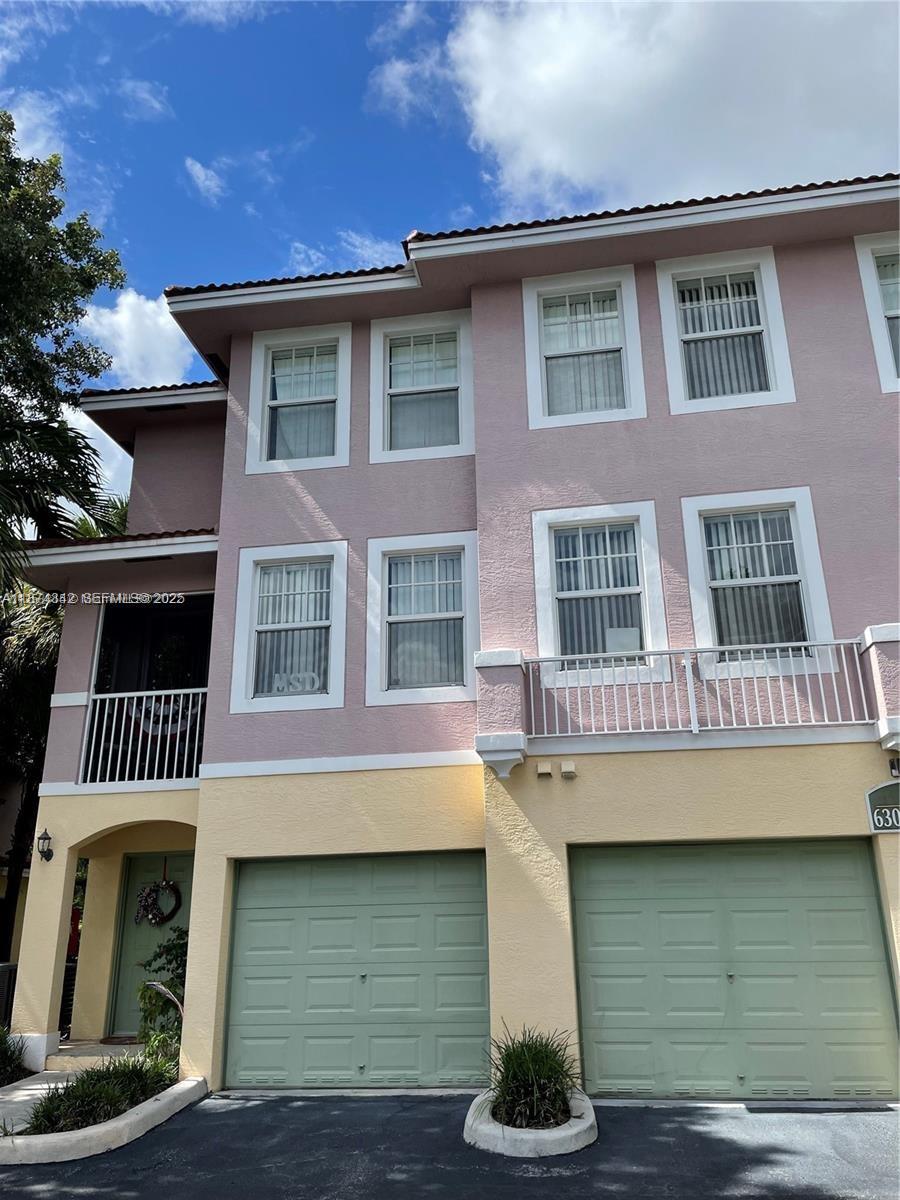 Cypress Pointe At Coral S